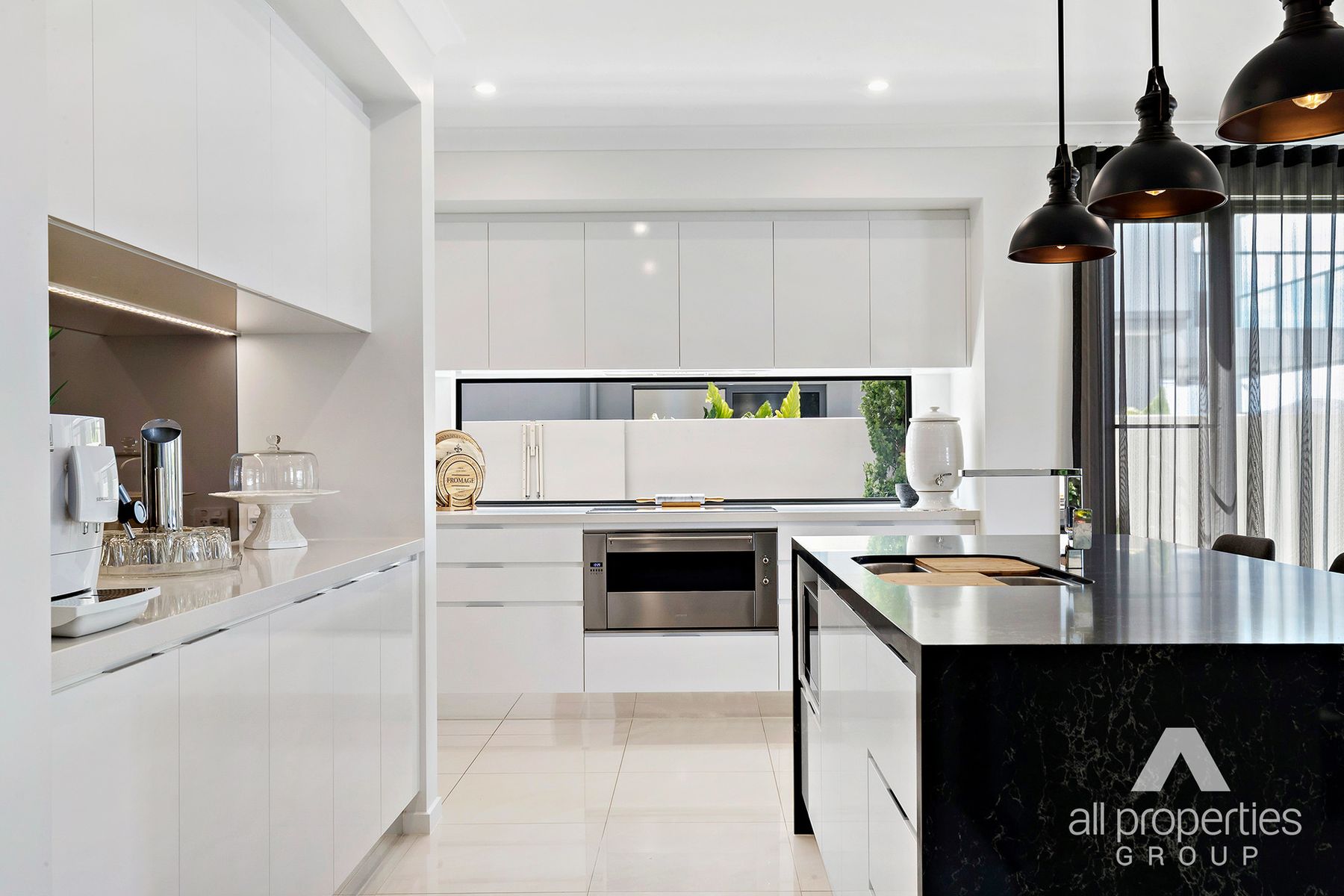 14 Poinciana Place, Jacobs Well QLD 4208, Jacobs Well - Thumbnail 5