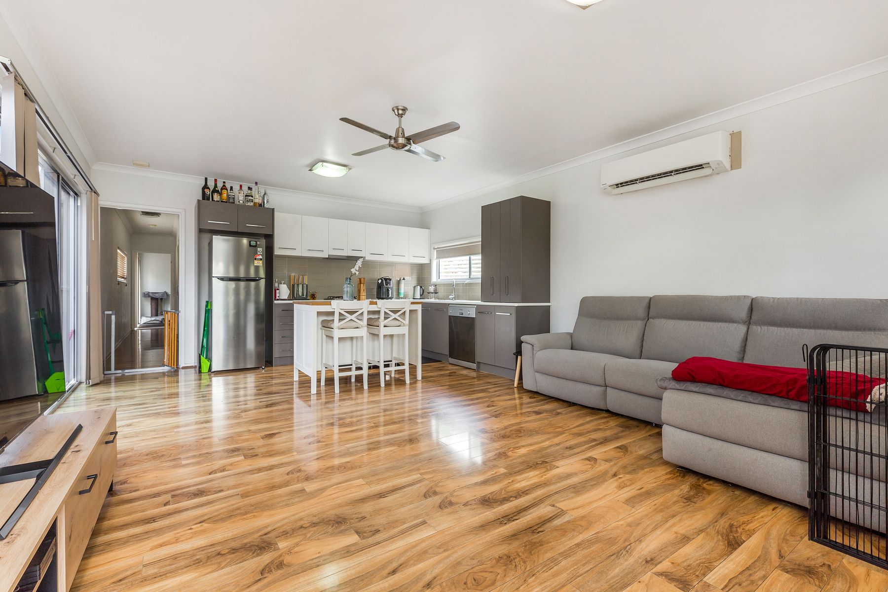 9B Llewellyn Court, California Gully VIC 3556, California Gully - Thumbnail 2