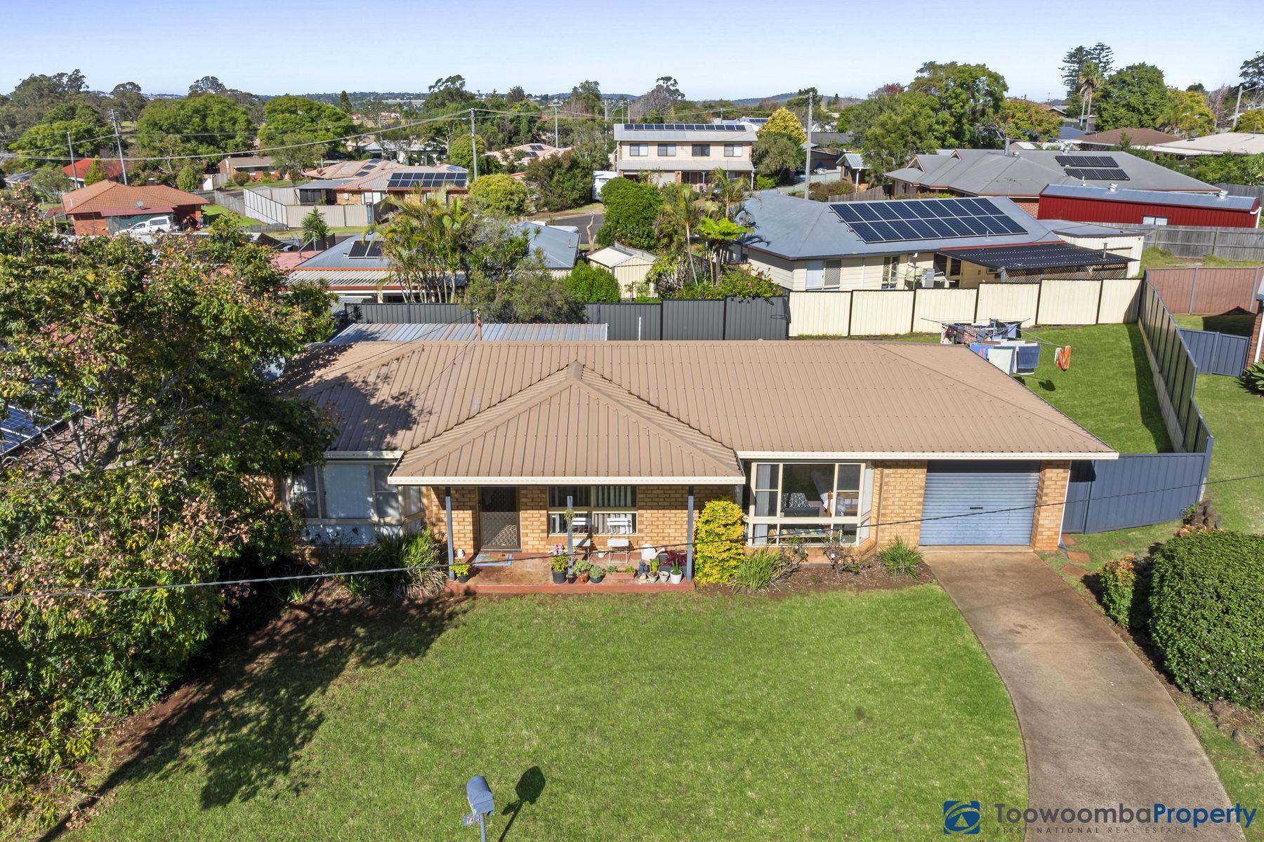 14 Coolawin Court, Wilsonton Heights QLD 4350, Wilsonton Heights - Image 1