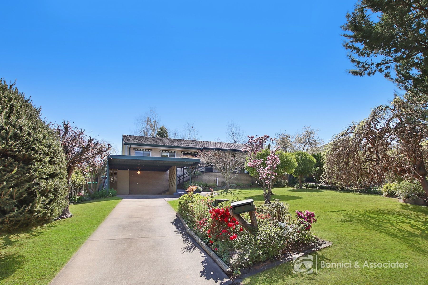 5 Wellsford Street, Yackandandah - Image 1