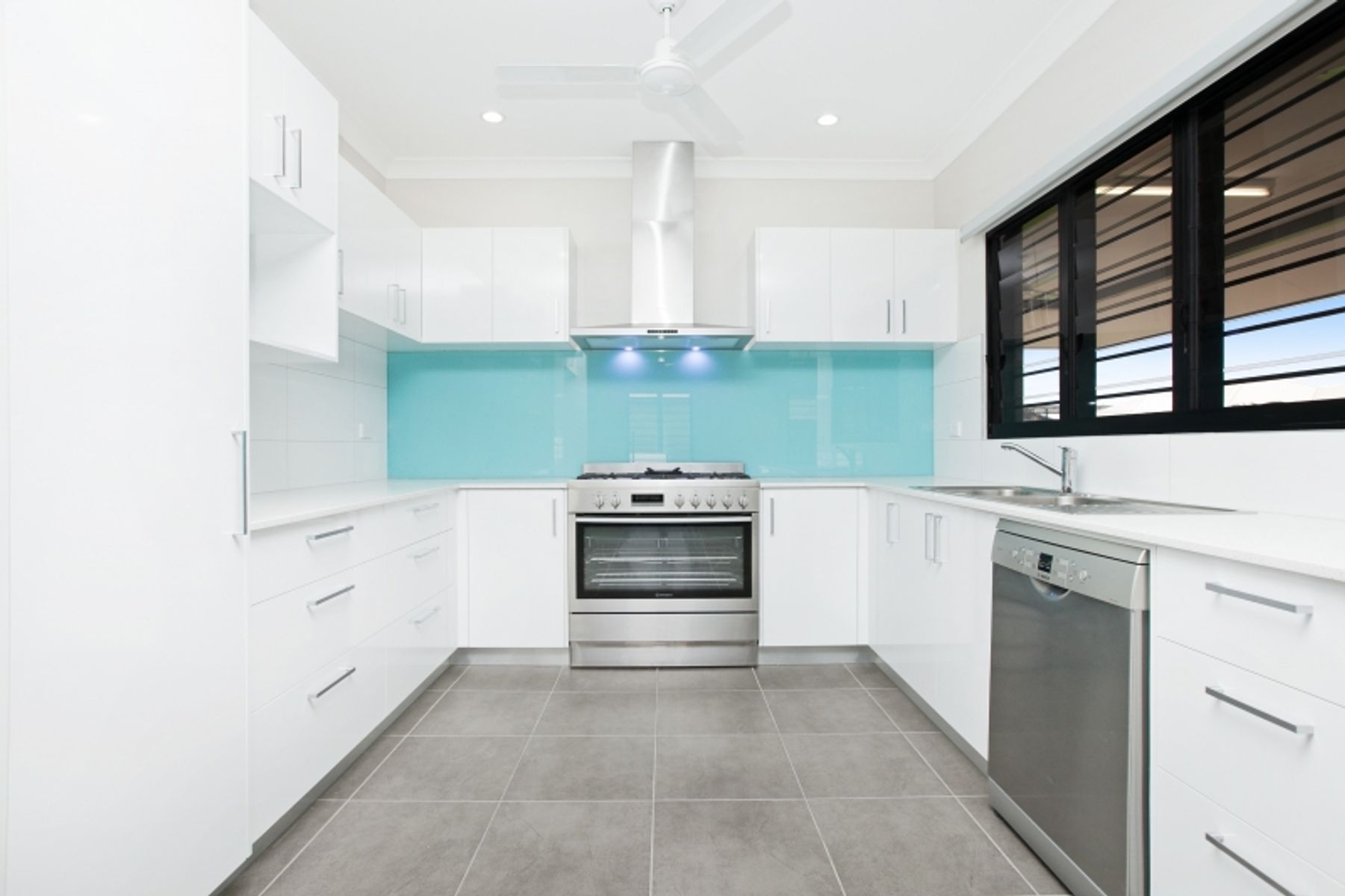 34 Gerardine Crescent, Bellamack NT 0832, Bellamack - Thumbnail 2