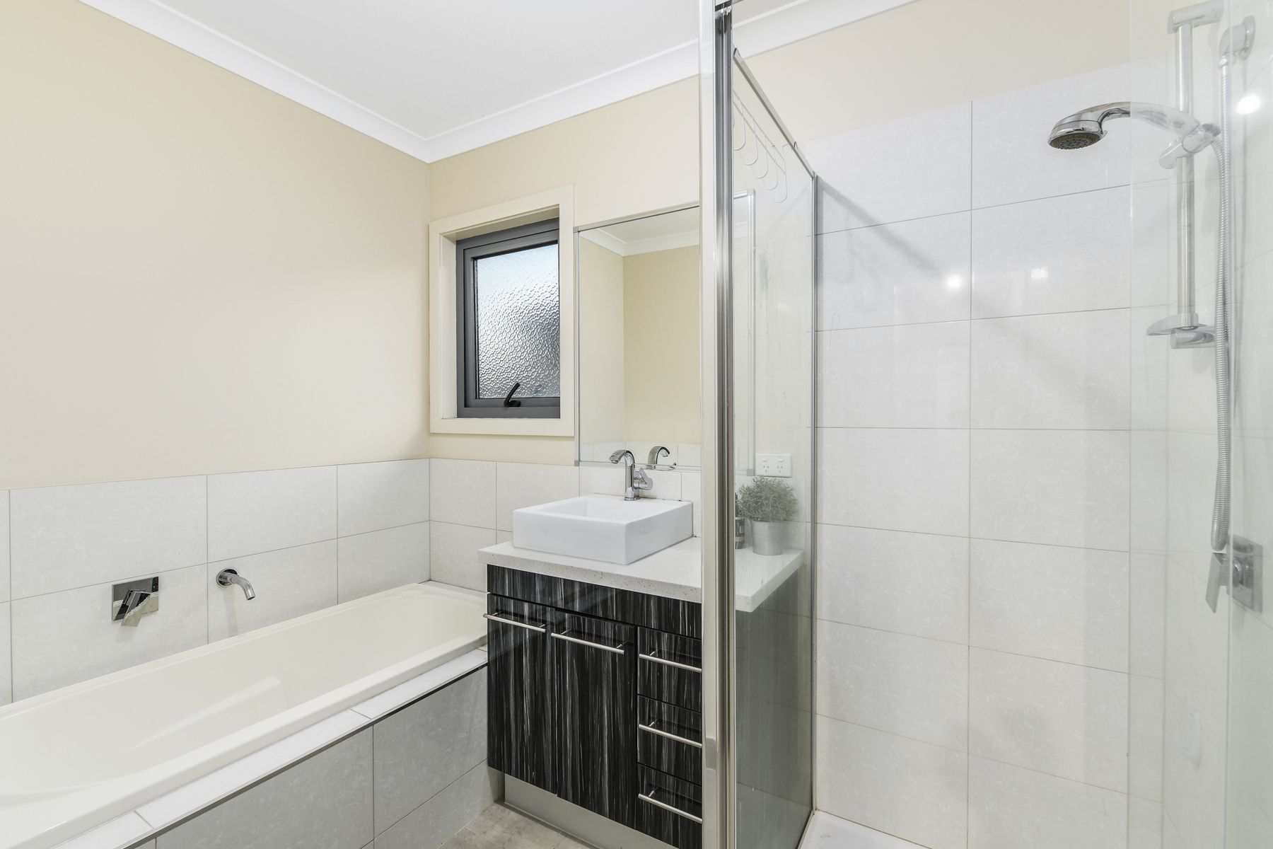 8/11, Dandenong - Thumbnail 7