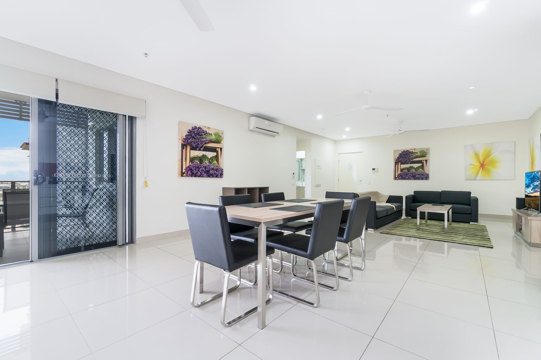 703/16 Harvey Street, Darwin City NT 0800, Darwin City - Thumbnail 2