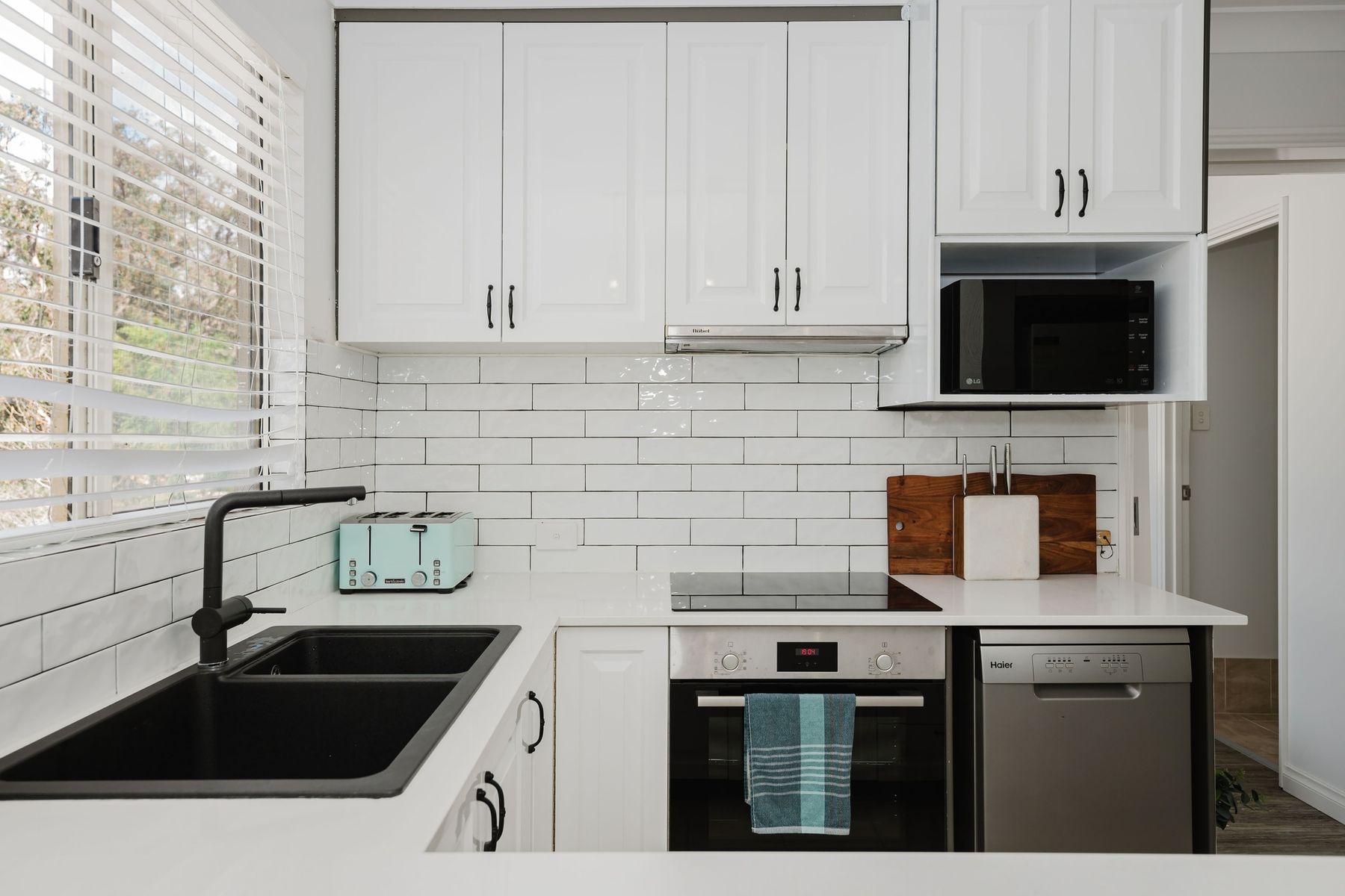 2/1 Lakes Crescent, South Yunderup WA 6208, South Yunderup - Thumbnail 6