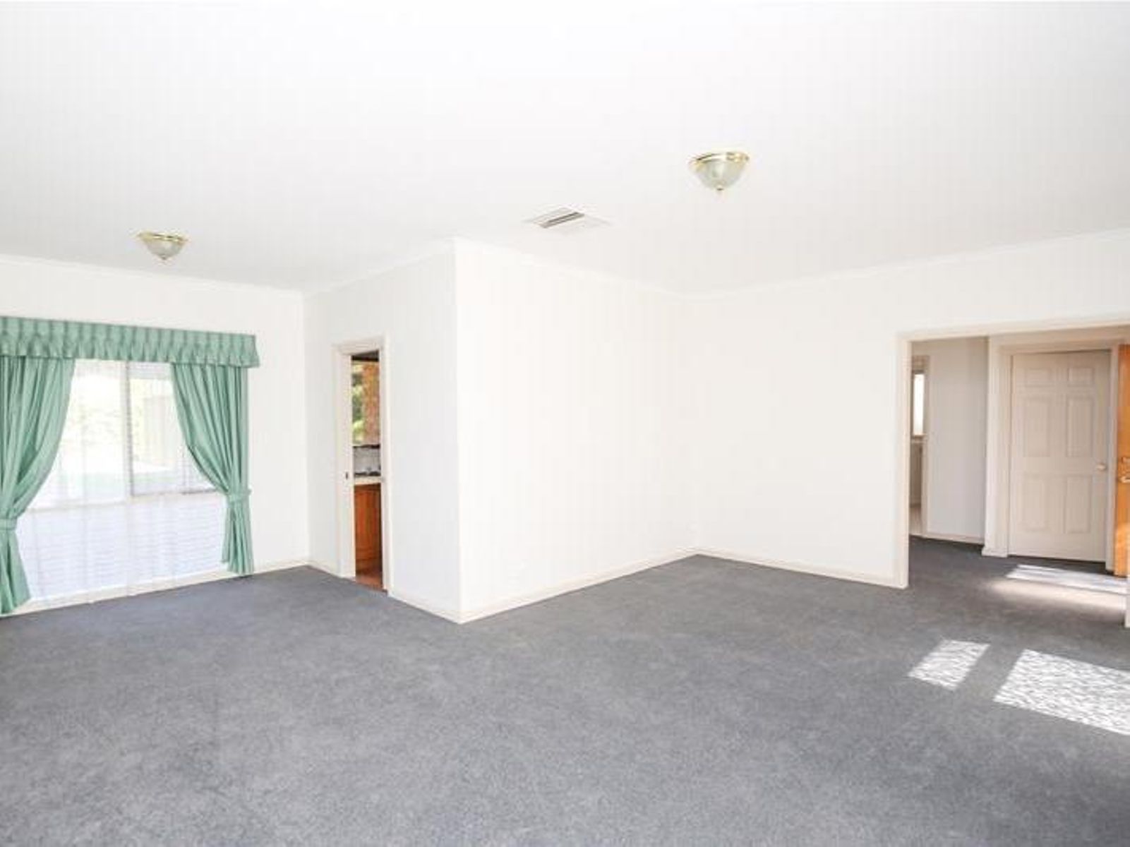 10 Ford Close, Mildura - Thumbnail 3