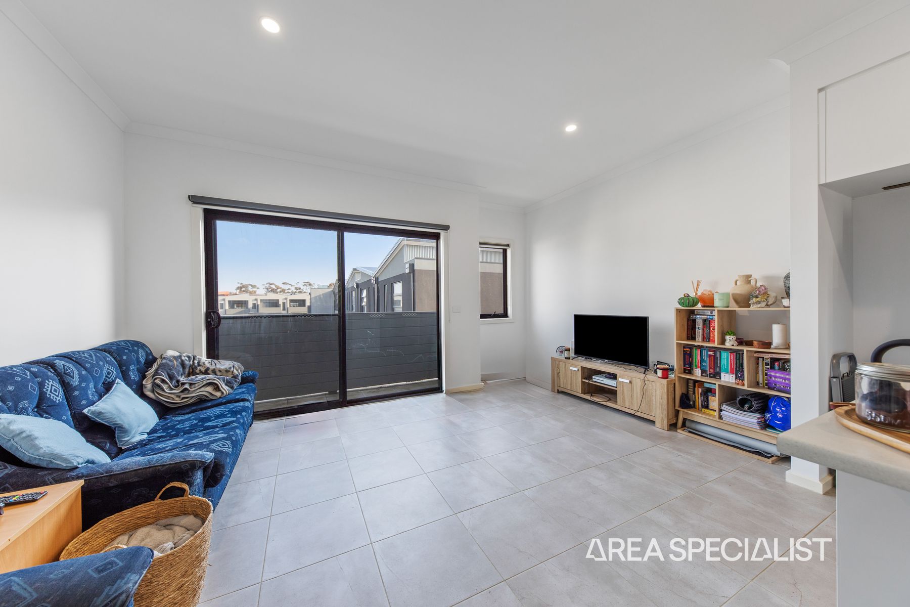 23 Sire Walk, Pakenham, VIC 3810, Pakenham - Thumbnail 6