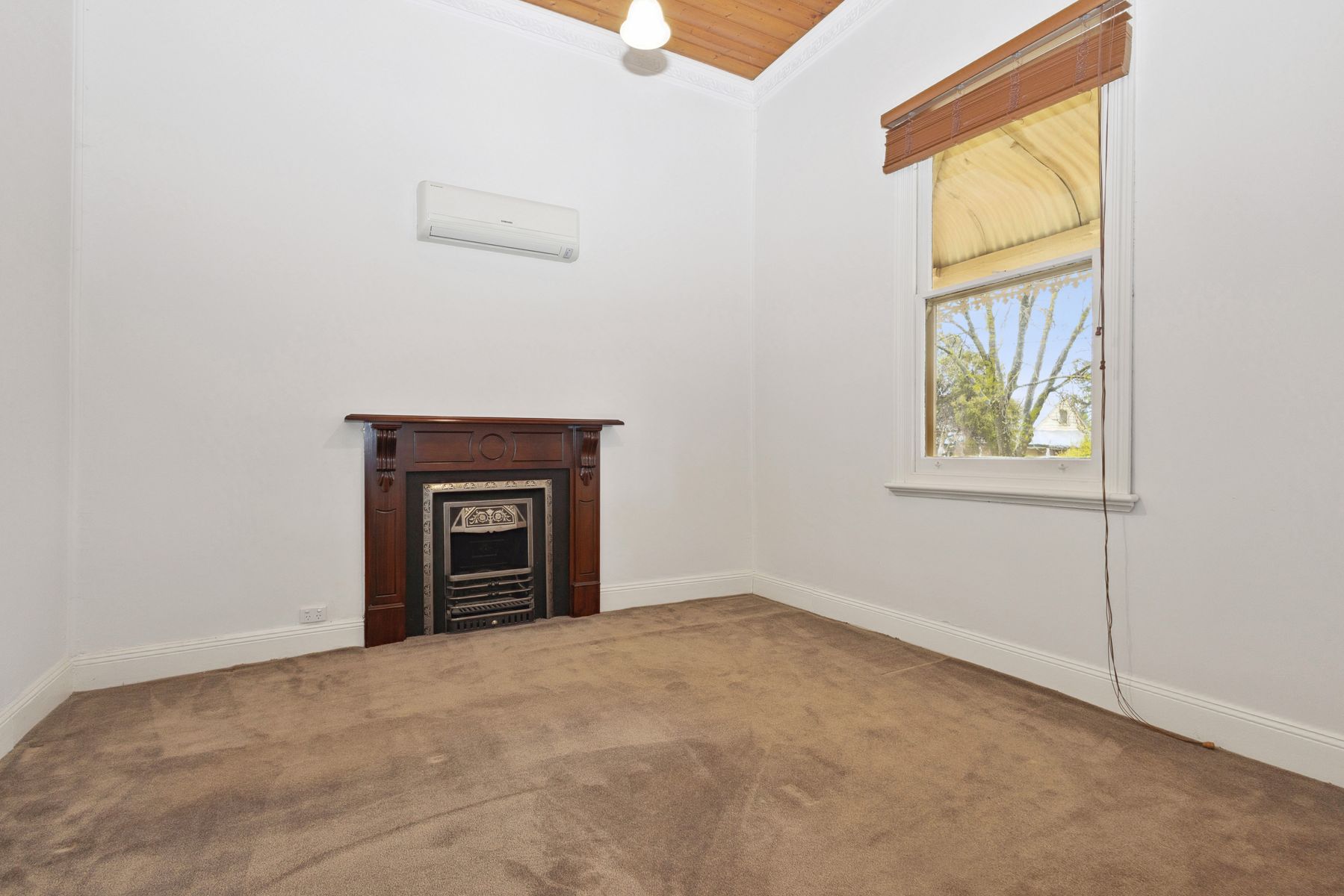 6 Roeder Street, Ironbark, VIC 3550, Ironbark - Thumbnail 7