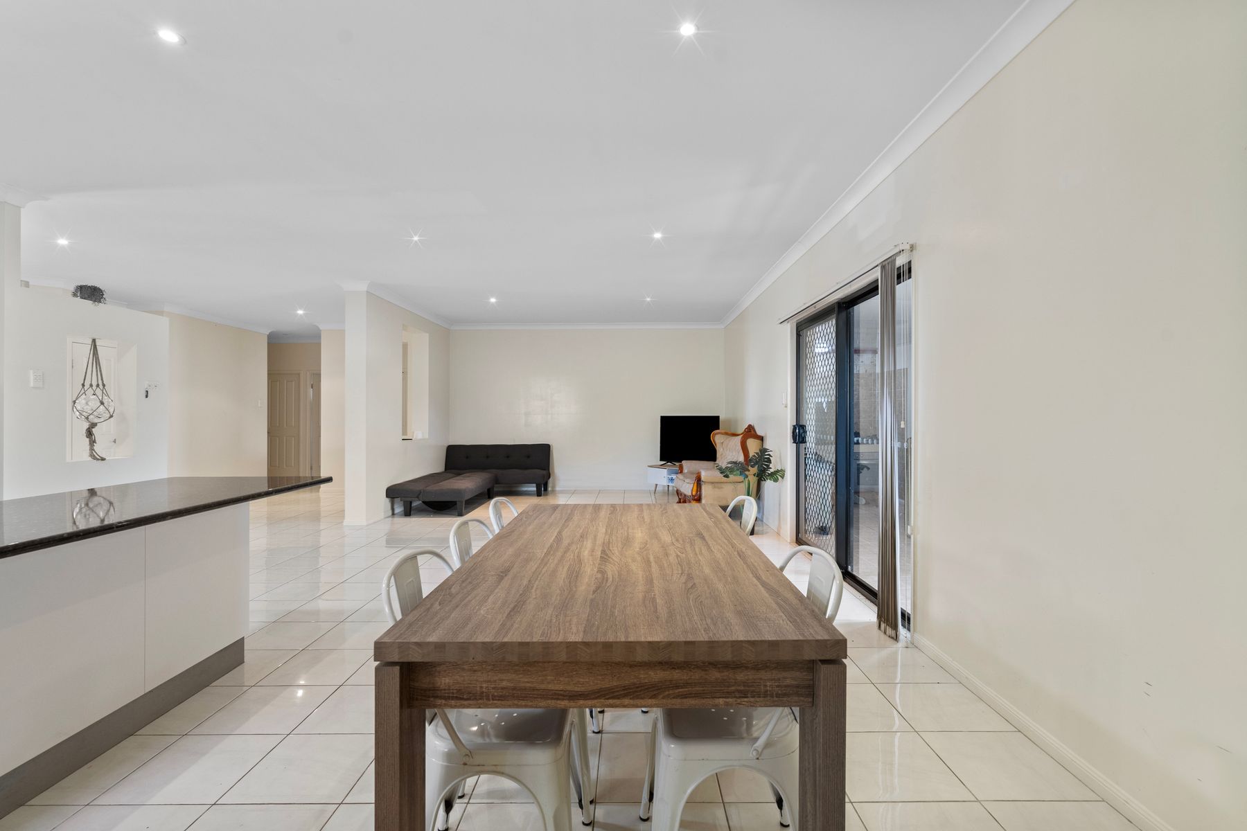 17 moonbeam st, springfield lakes qld 4300, australia (5)