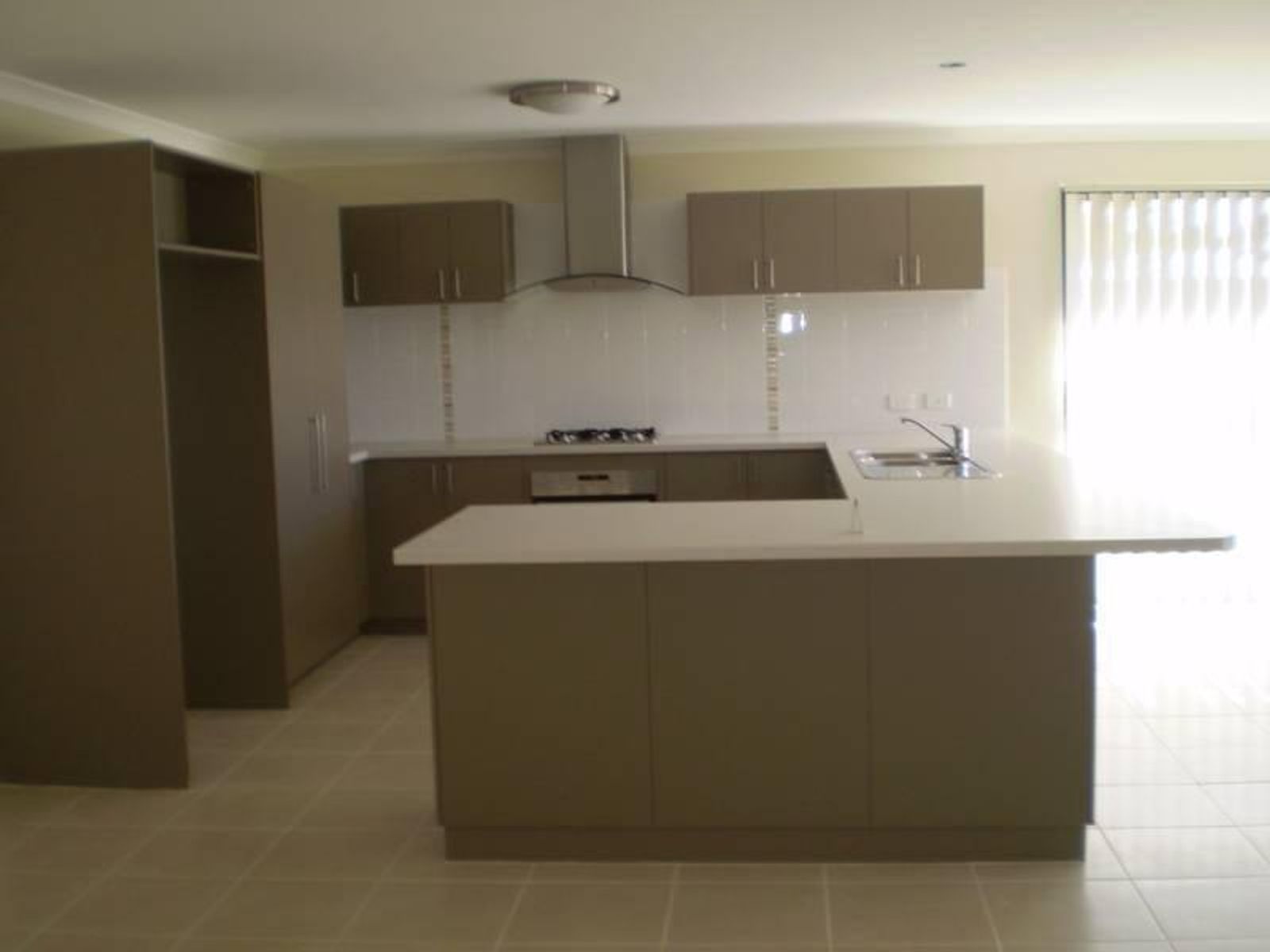 34 Greenacre Street, Pinjarra WA 6208, Pinjarra - Thumbnail 2