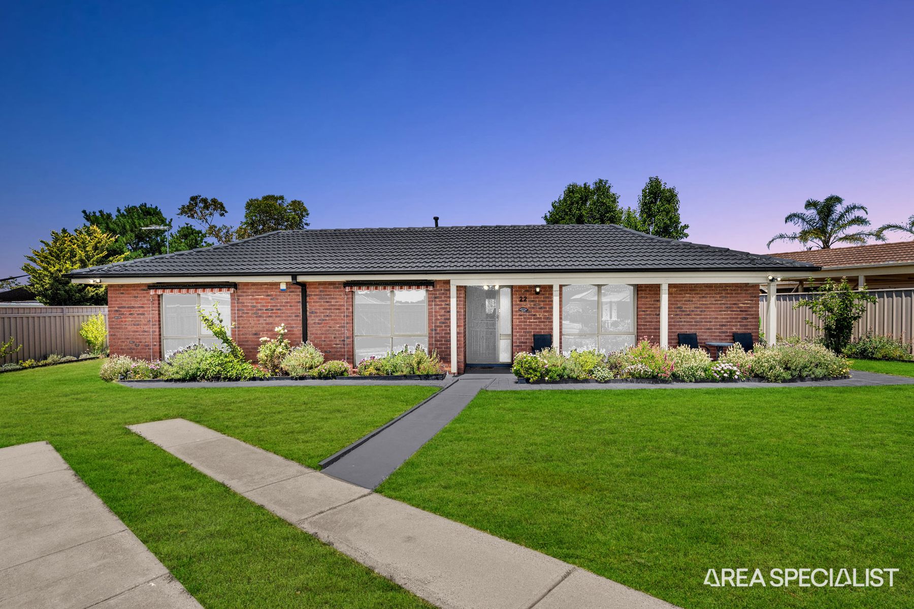 22 Chelmsford Way, Melton West, VIC 3337, Melton West - Thumbnail 2
