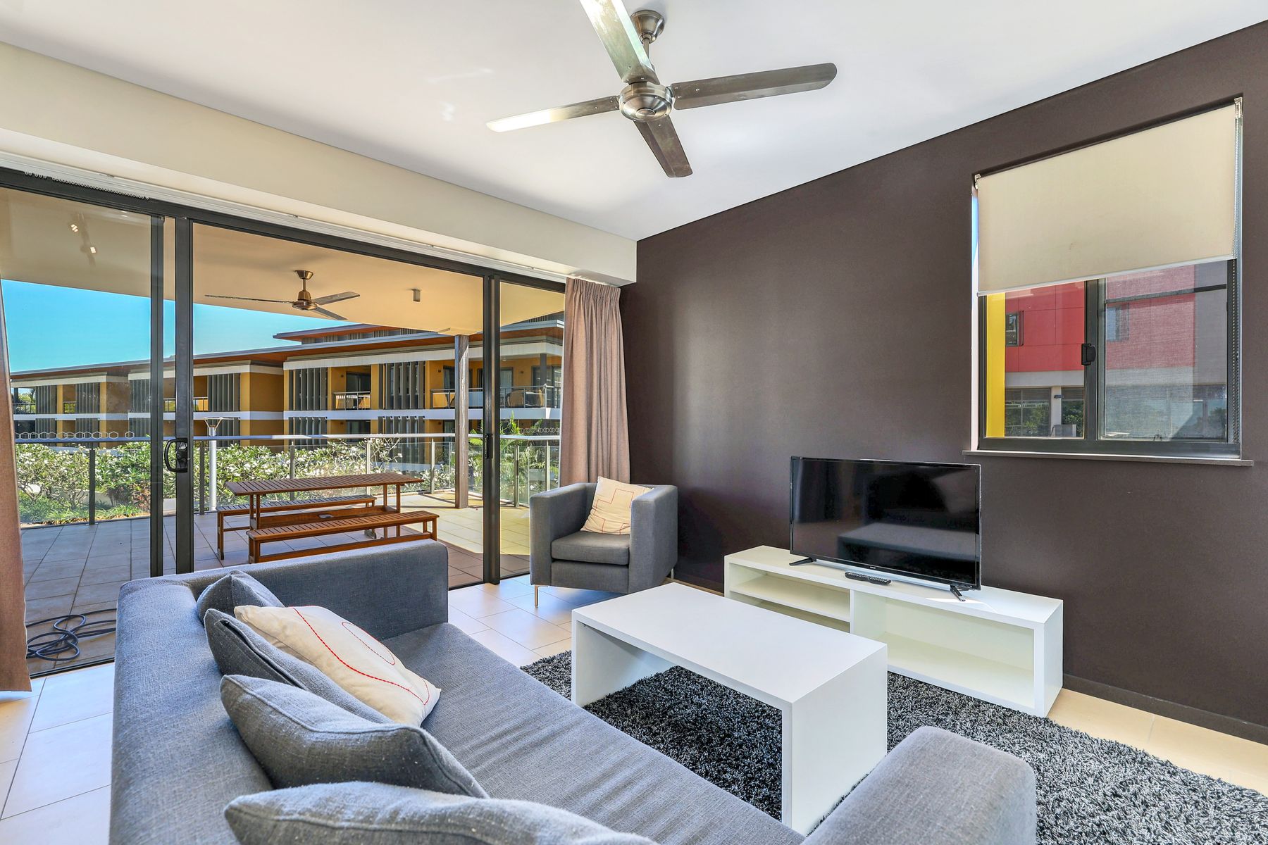 203/19B Kitchener Drive, Darwin City NT 0800, Darwin City - Thumbnail 2