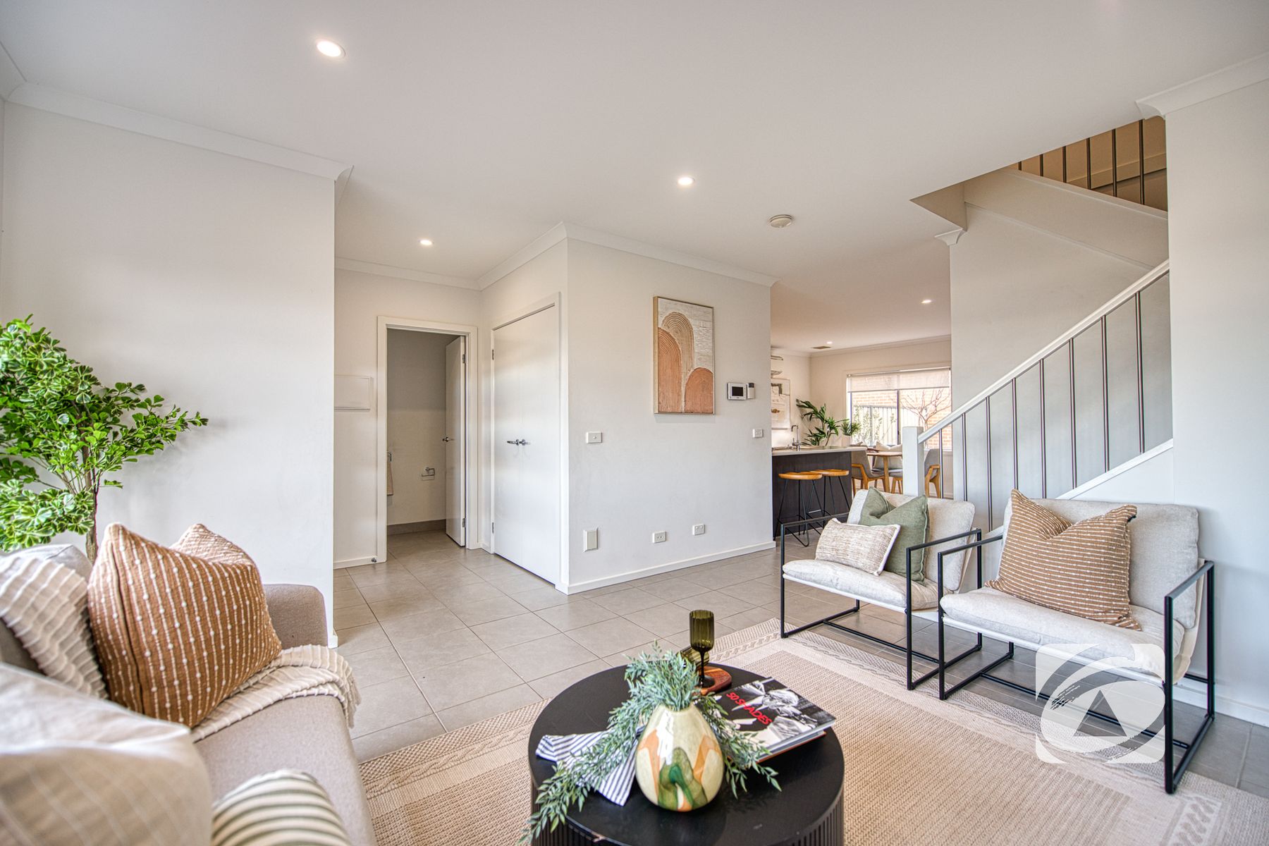 27 Atlantic Drive, Pakenham VIC 3810, Pakenham - Thumbnail 3