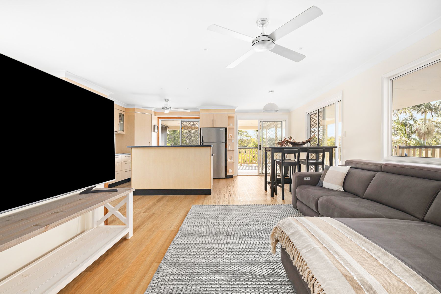 12 Loaders Lane, Alberton QLD 4207, Alberton - Thumbnail 7
