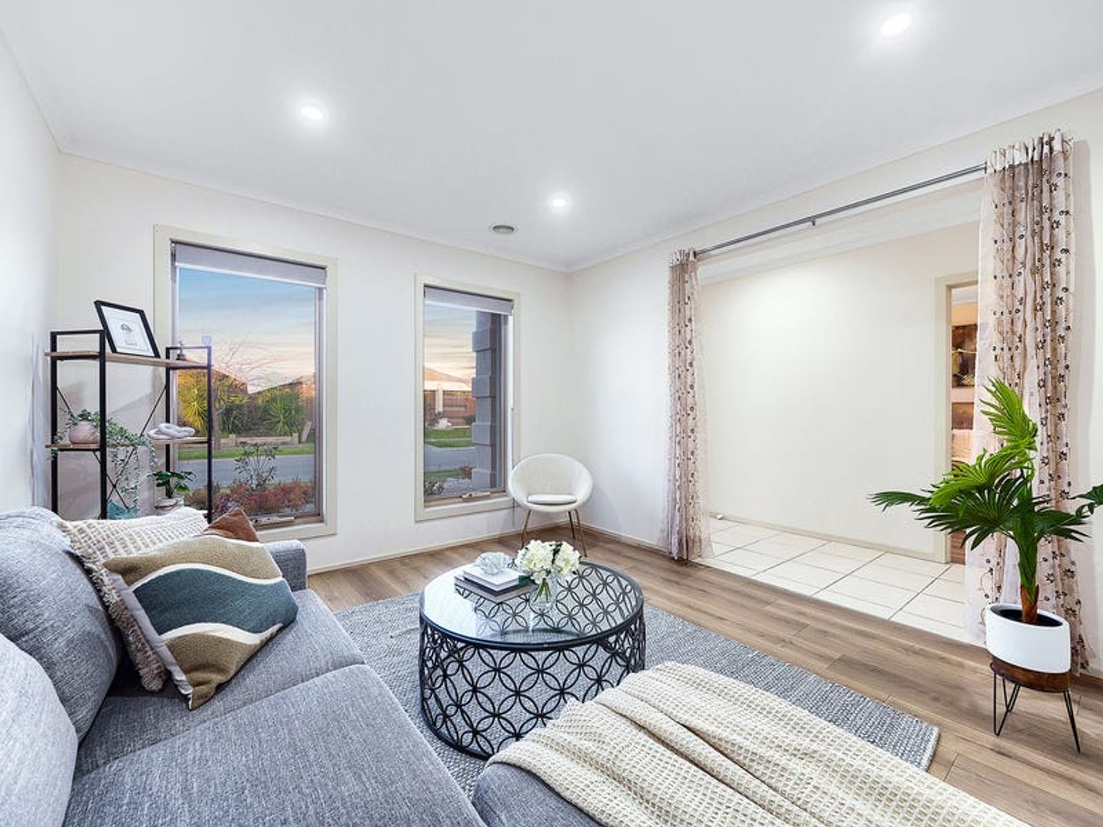 2 Red Gum Circuit, Pakenham, VIC 3810, Pakenham - Thumbnail 4