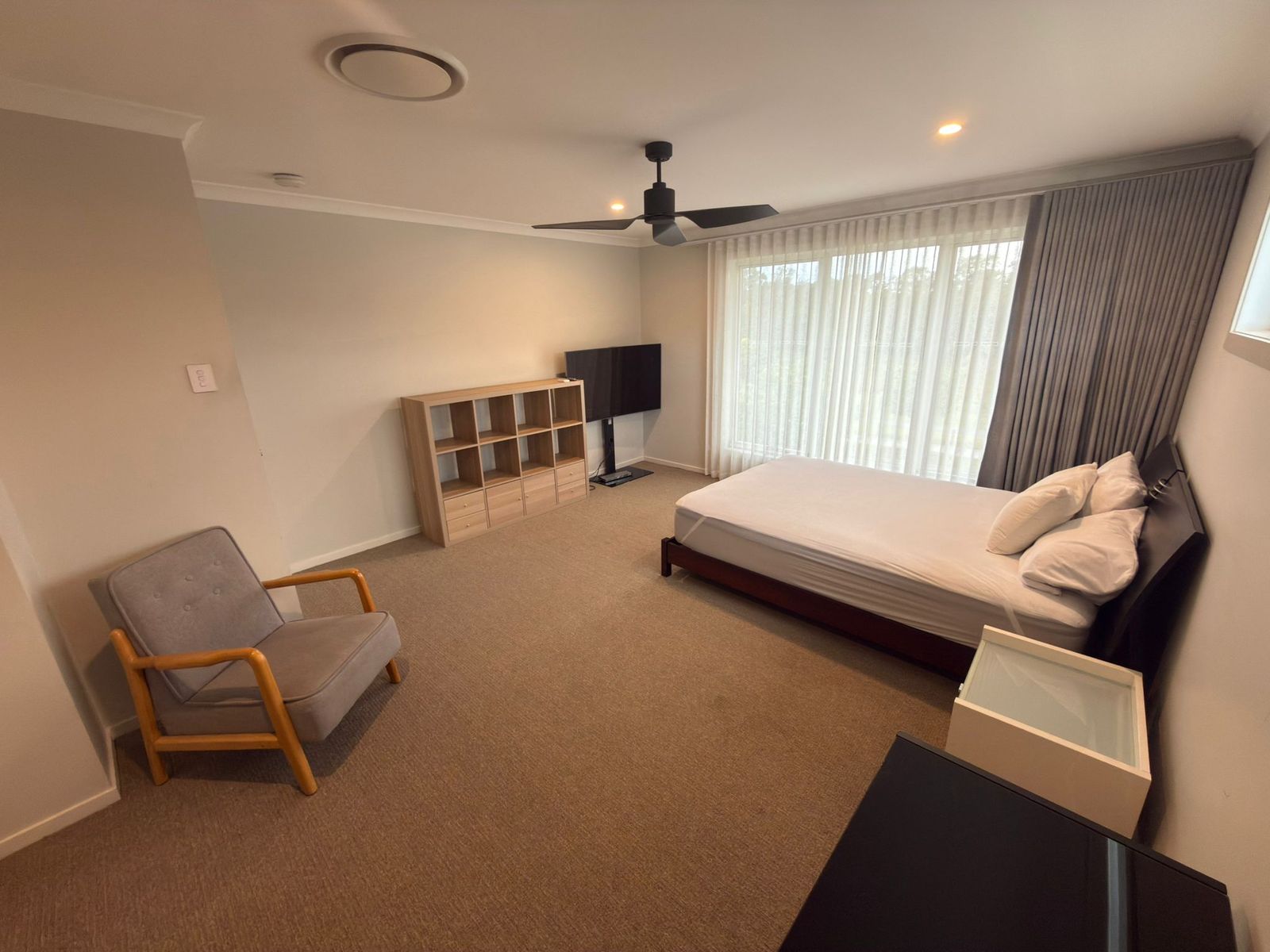 Room 4/62 Citron Crescent, Helensvale QLD 4212, Helensvale - Thumbnail 2