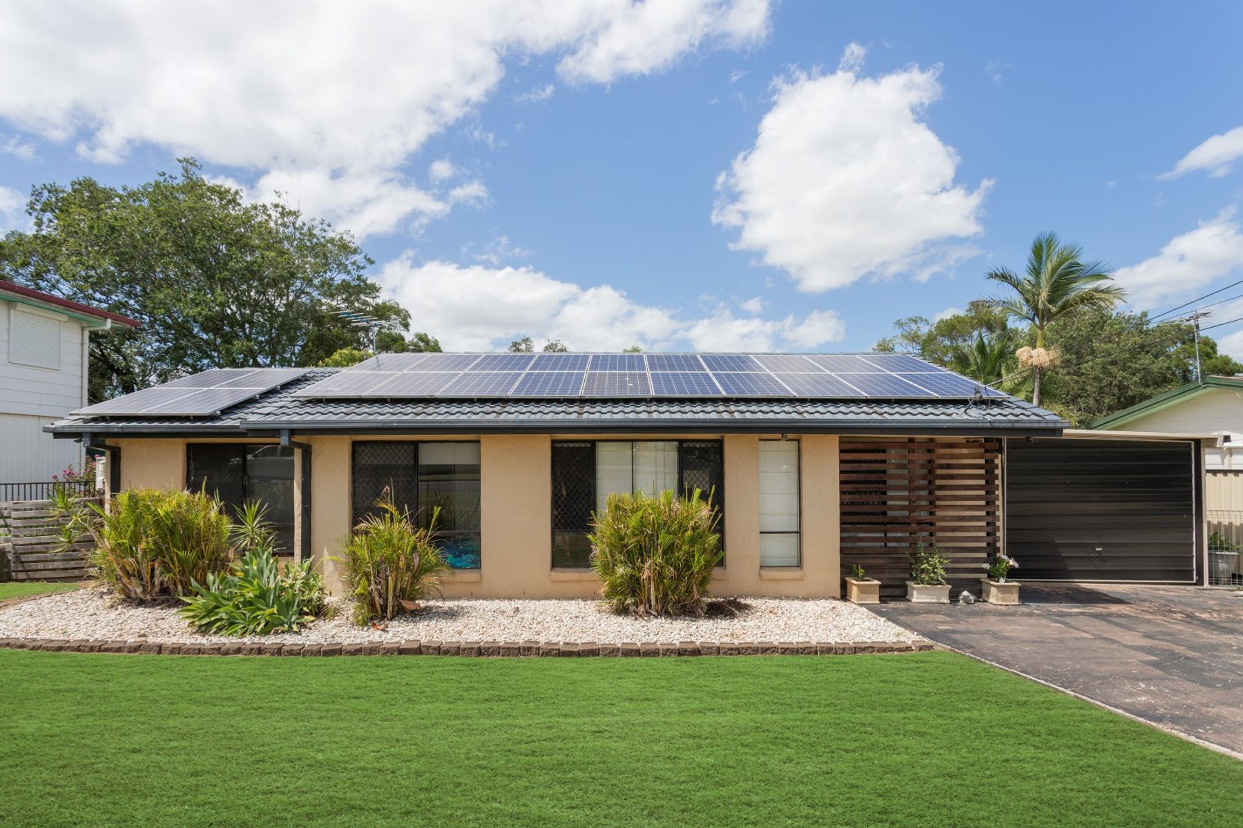 16 Thomas Street, Flinders View QLD 4305