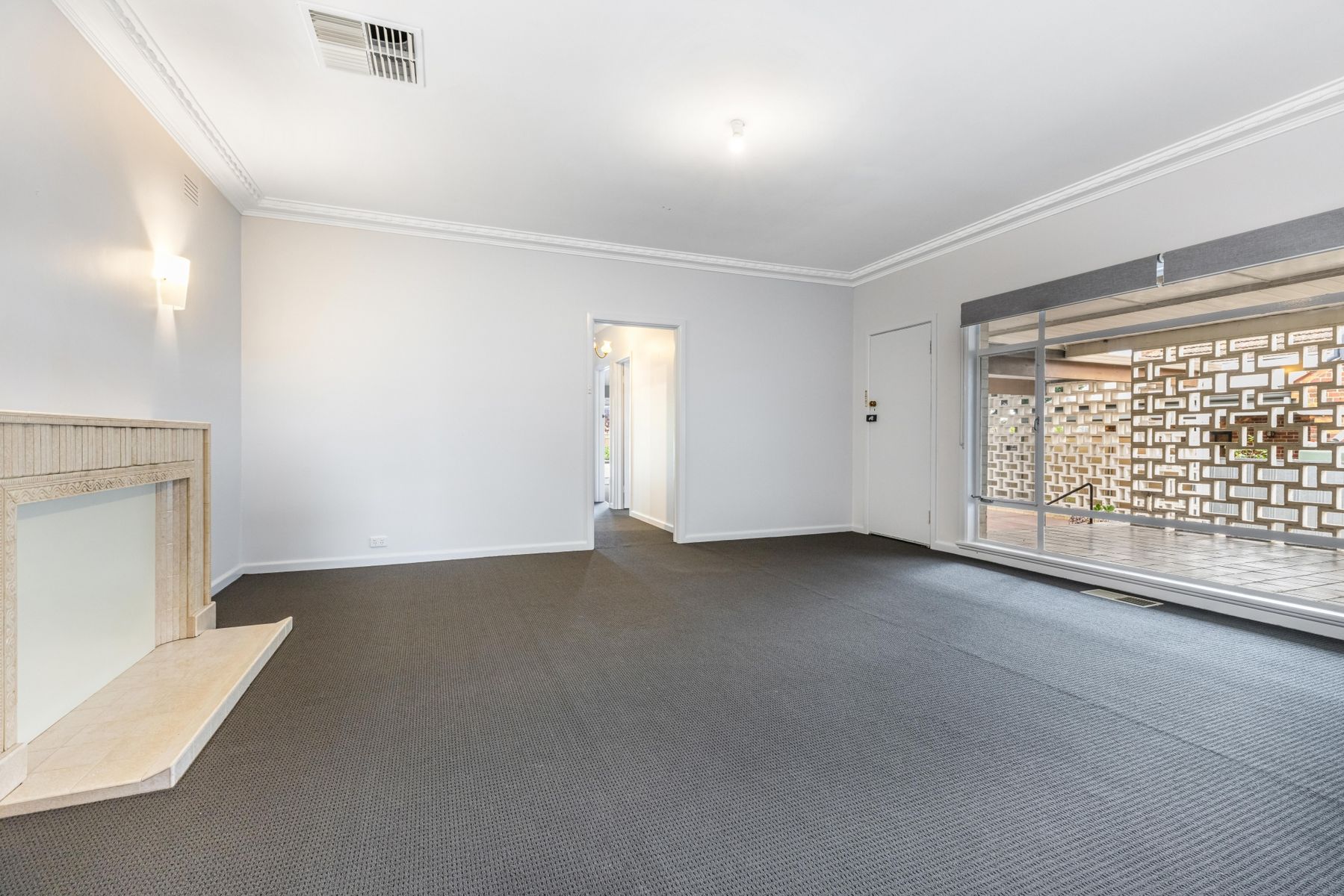 21 Hammer Street, Flora Hill VIC 3550, Flora Hill - Thumbnail 2