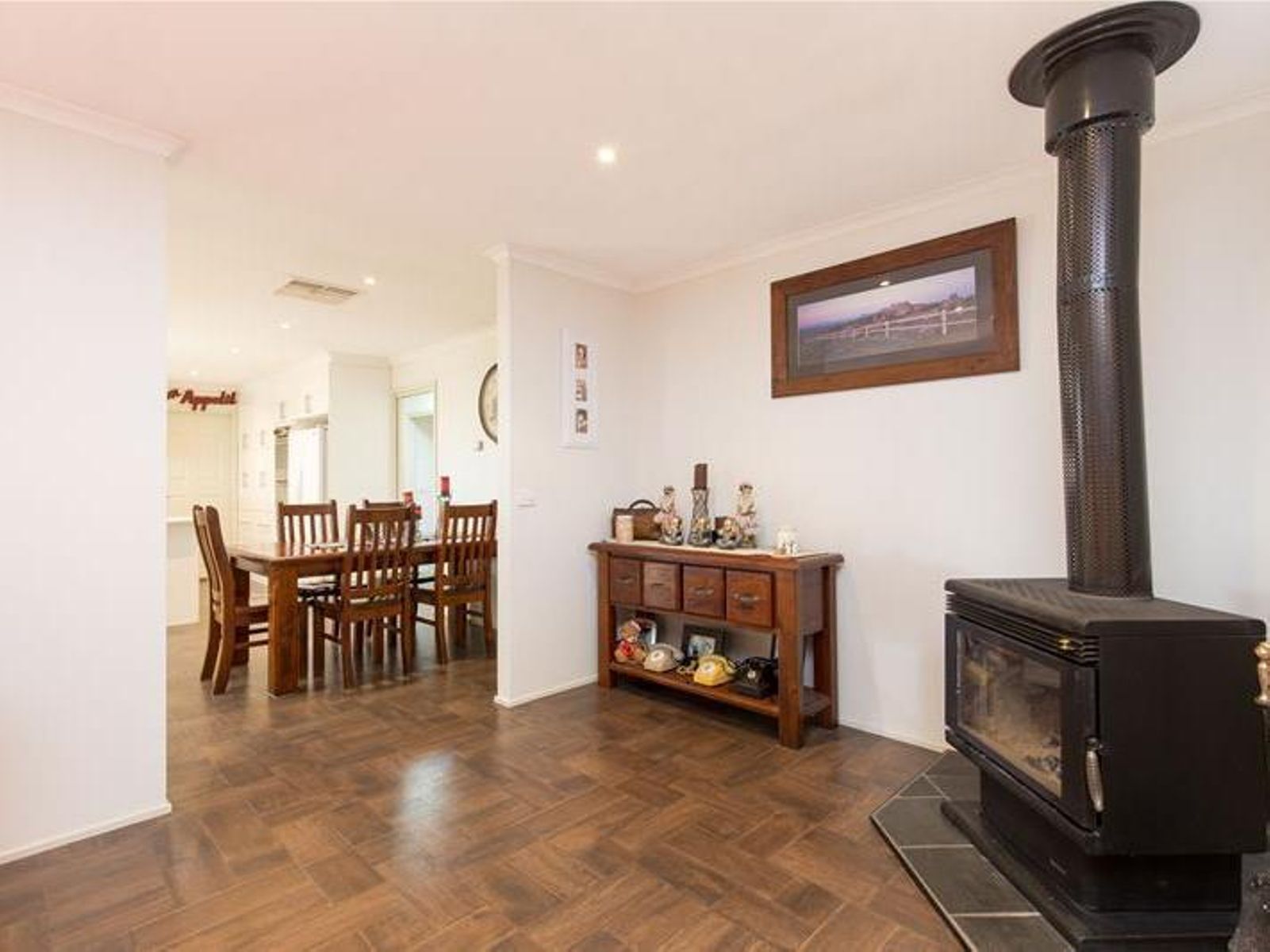 3234 Sixteenth Street, Irymple - Thumbnail 2