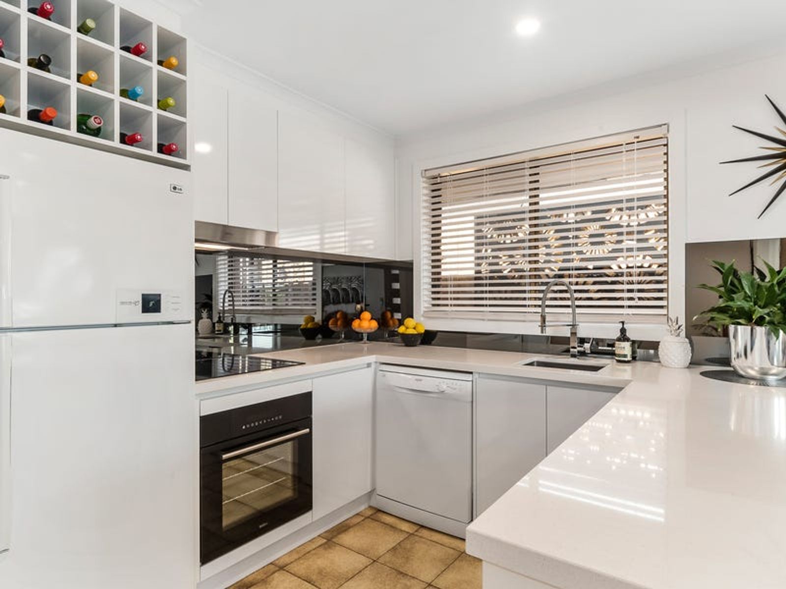 59 Second Avenue, Rosebud, VIC 3939, Rosebud - Thumbnail 2