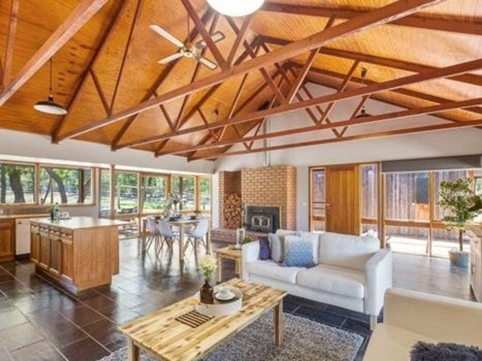 35 Hastings Road, Greendale VIC 3341, Greendale - Thumbnail 4