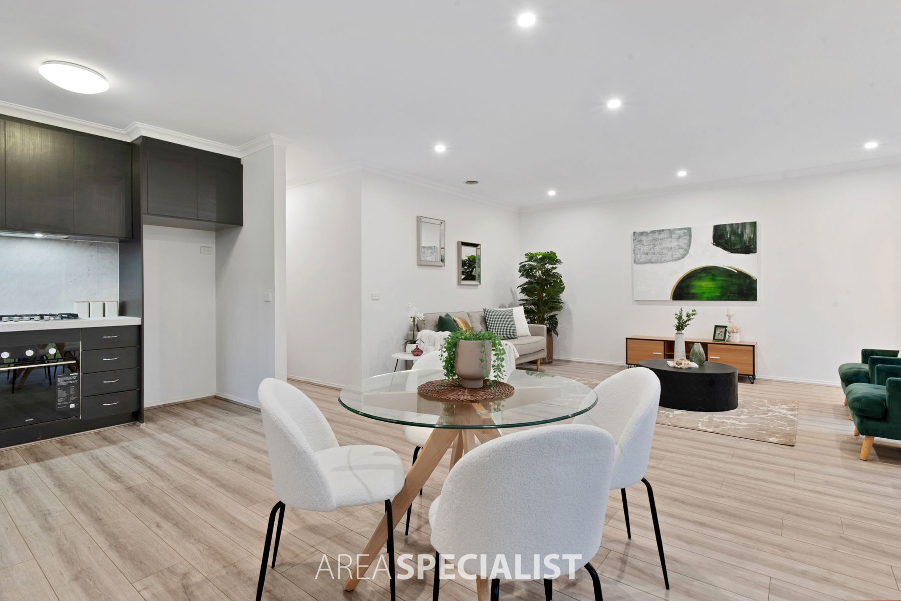 2 Silverwattle Drive, Lyndhurst, VIC 3975, Lyndhurst - Thumbnail 2