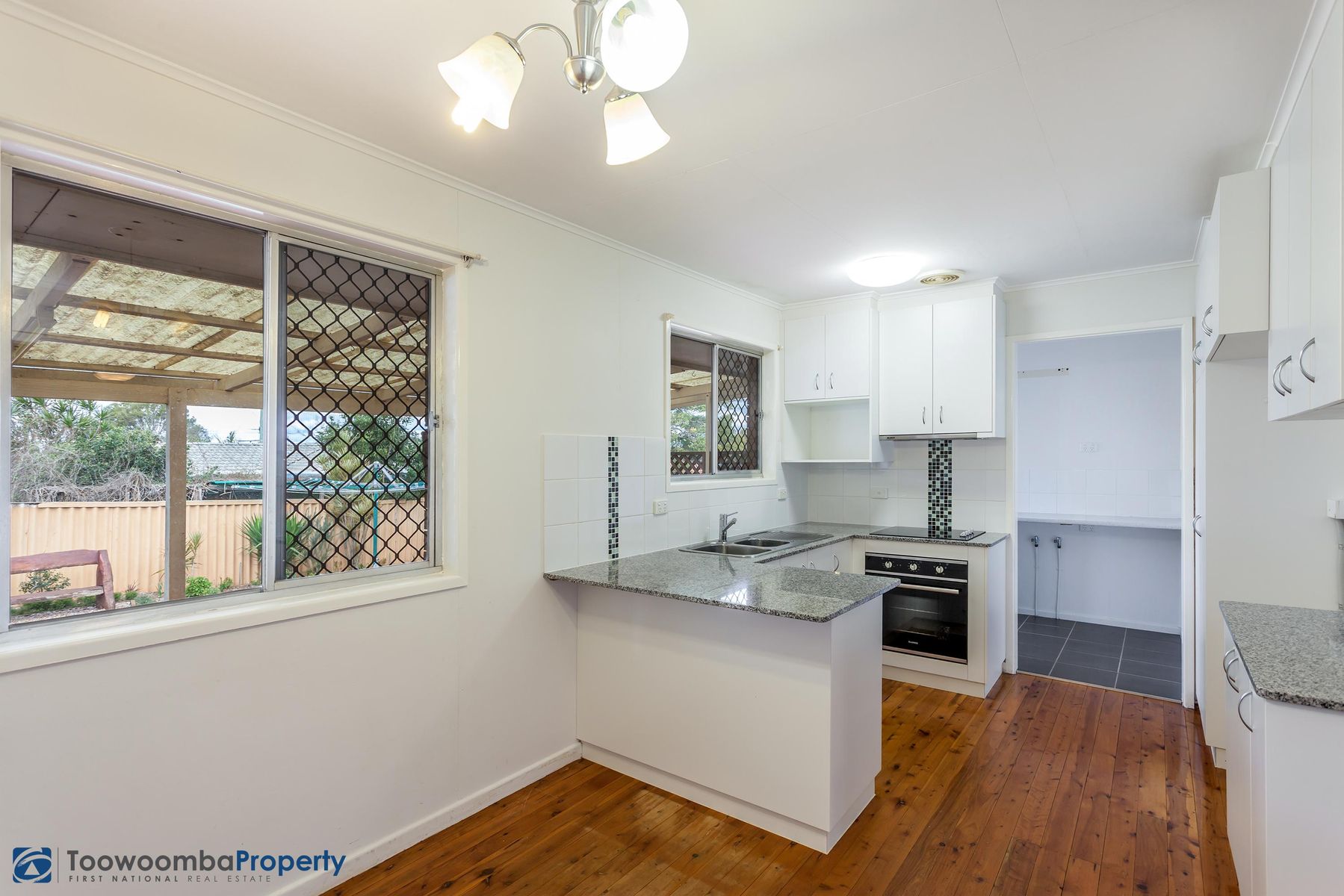 6 Robyn Street, Centenary Heights QLD 4350, Centenary Heights - Thumbnail 2
