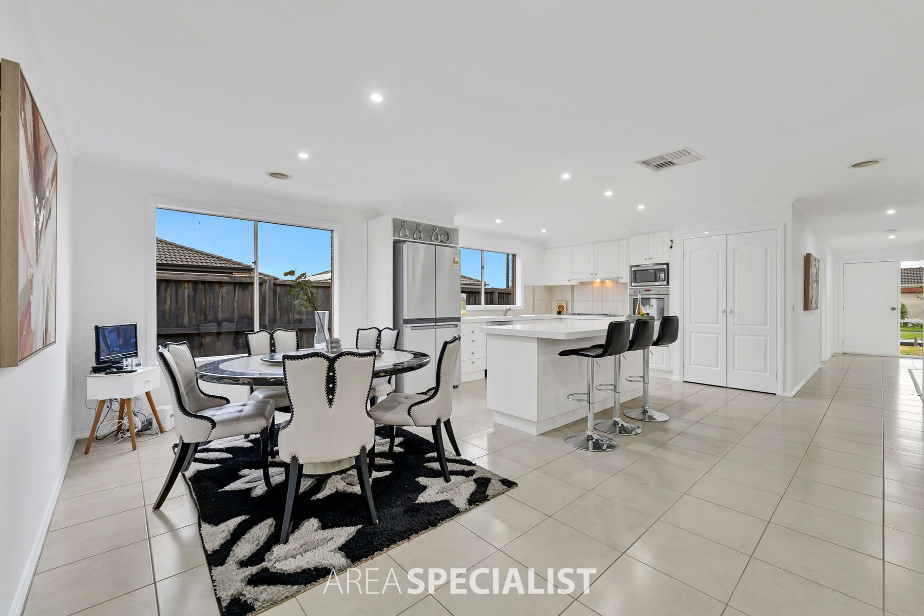 6 Violet Way, Cranbourne, VIC 3977, Cranbourne - Thumbnail 6