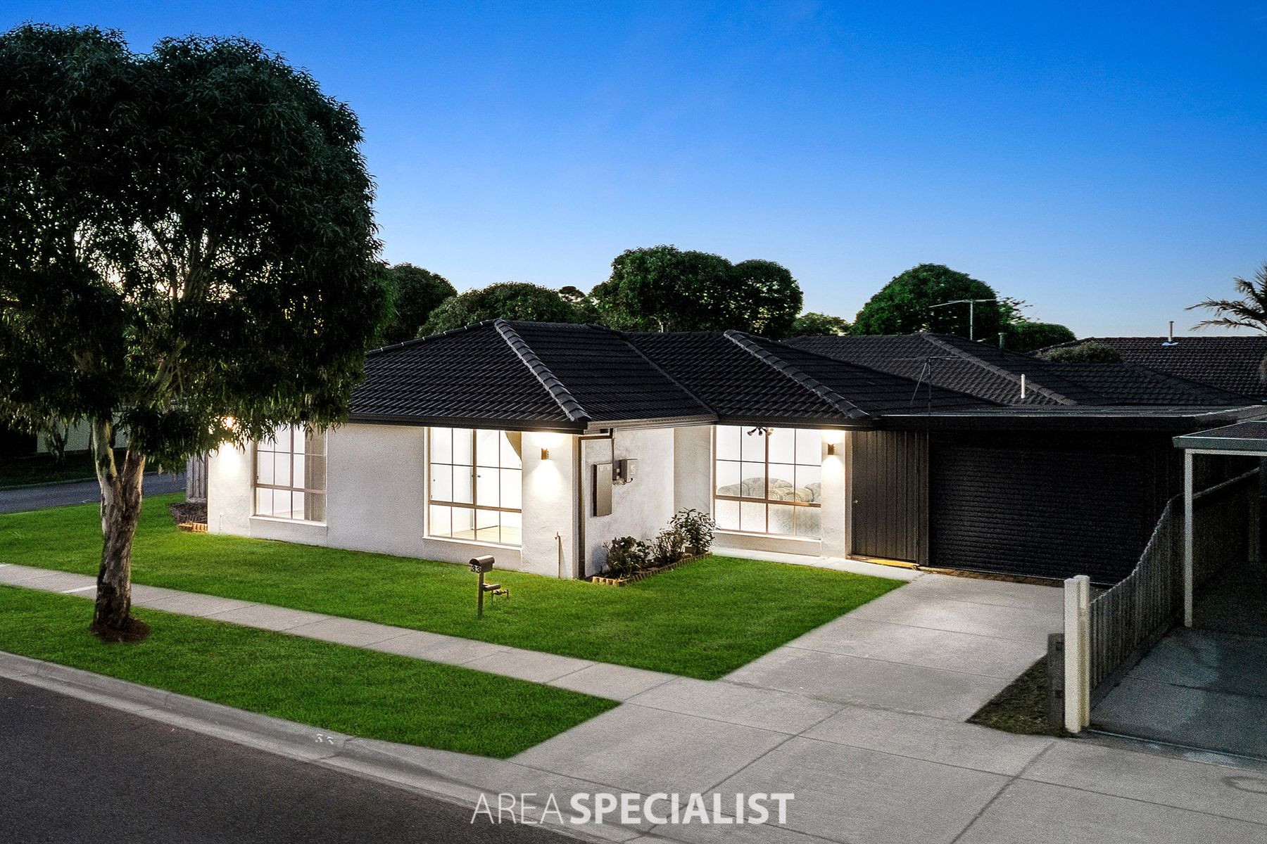 33 Lauren Drive, Hampton Park, VIC 3976, Hampton Park - Thumbnail 2