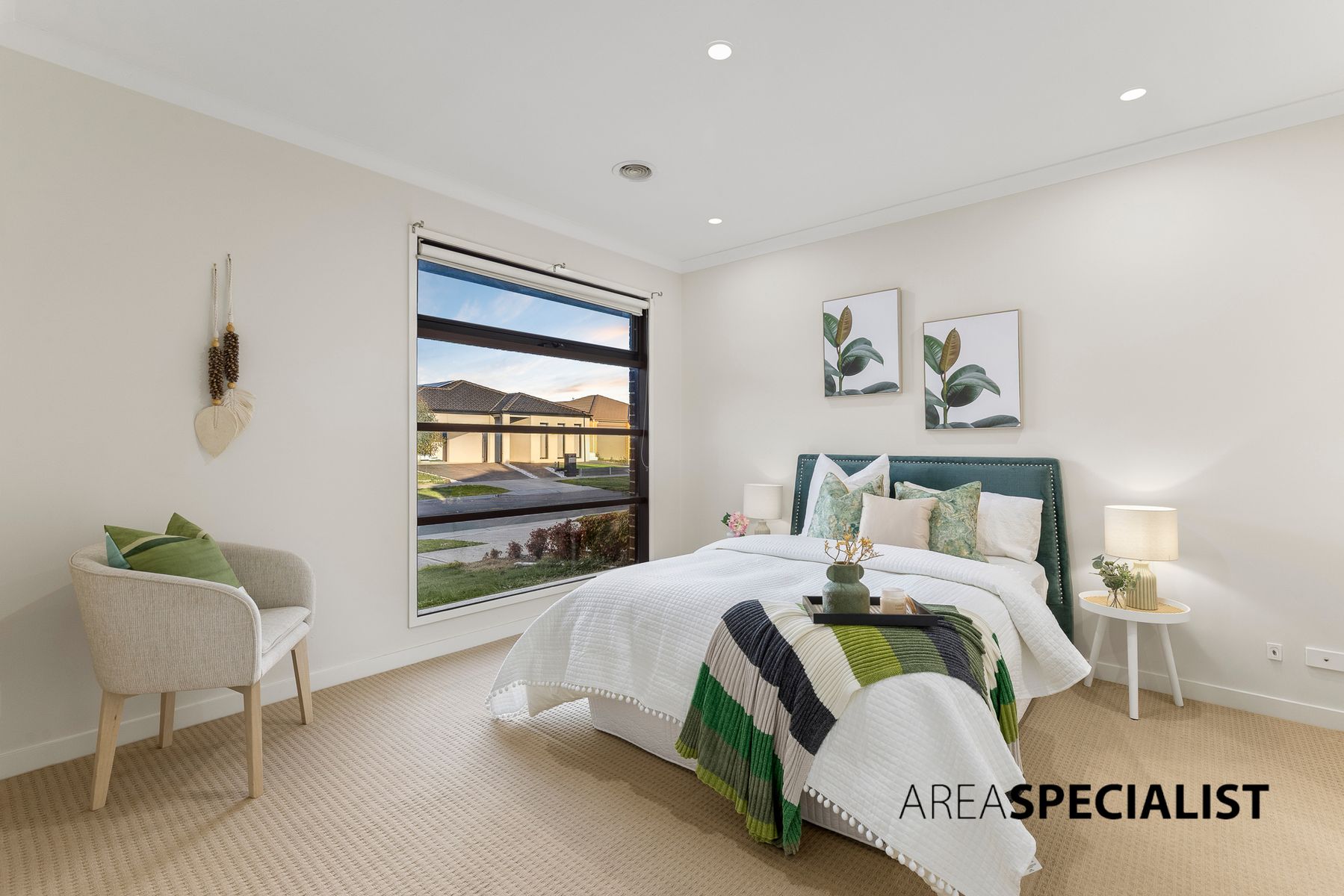 69 Kilmarnock Way, Clyde North, VIC 3978, Cranbourne East - Thumbnail 8