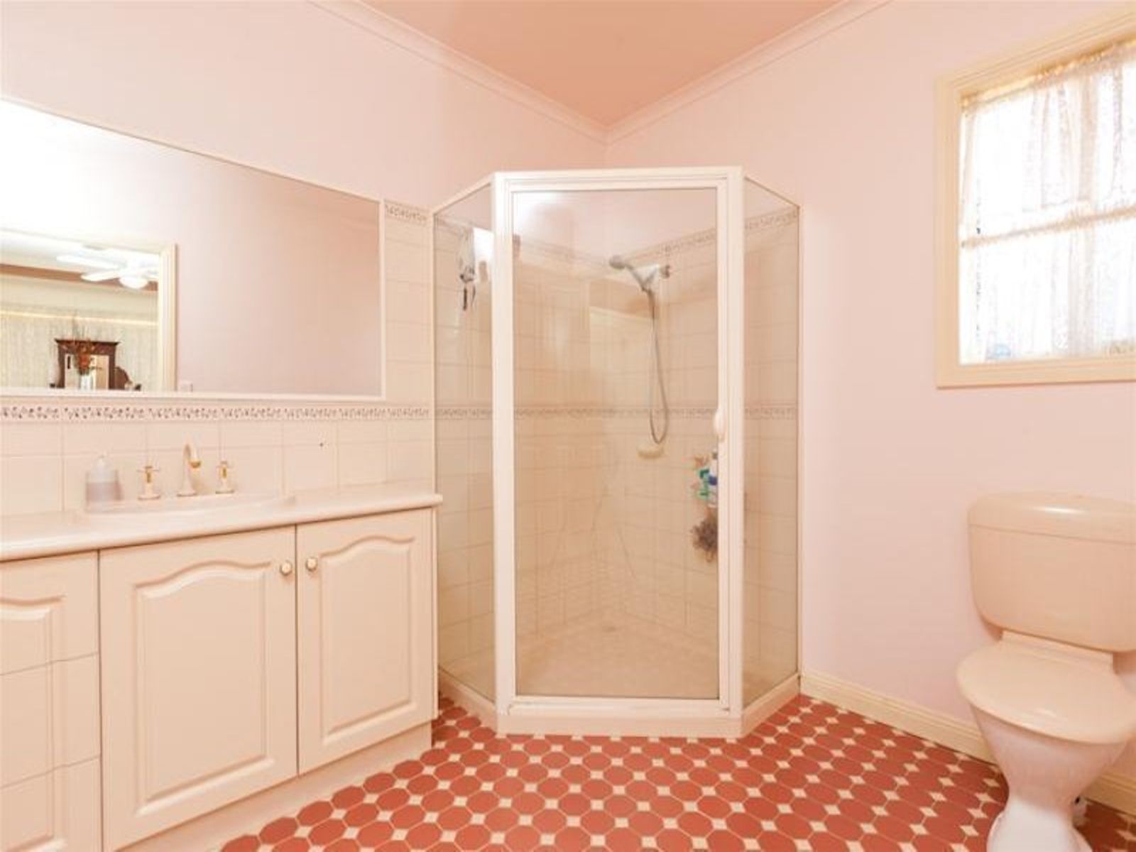 8 James Cook Drive, Mildura - Thumbnail 8