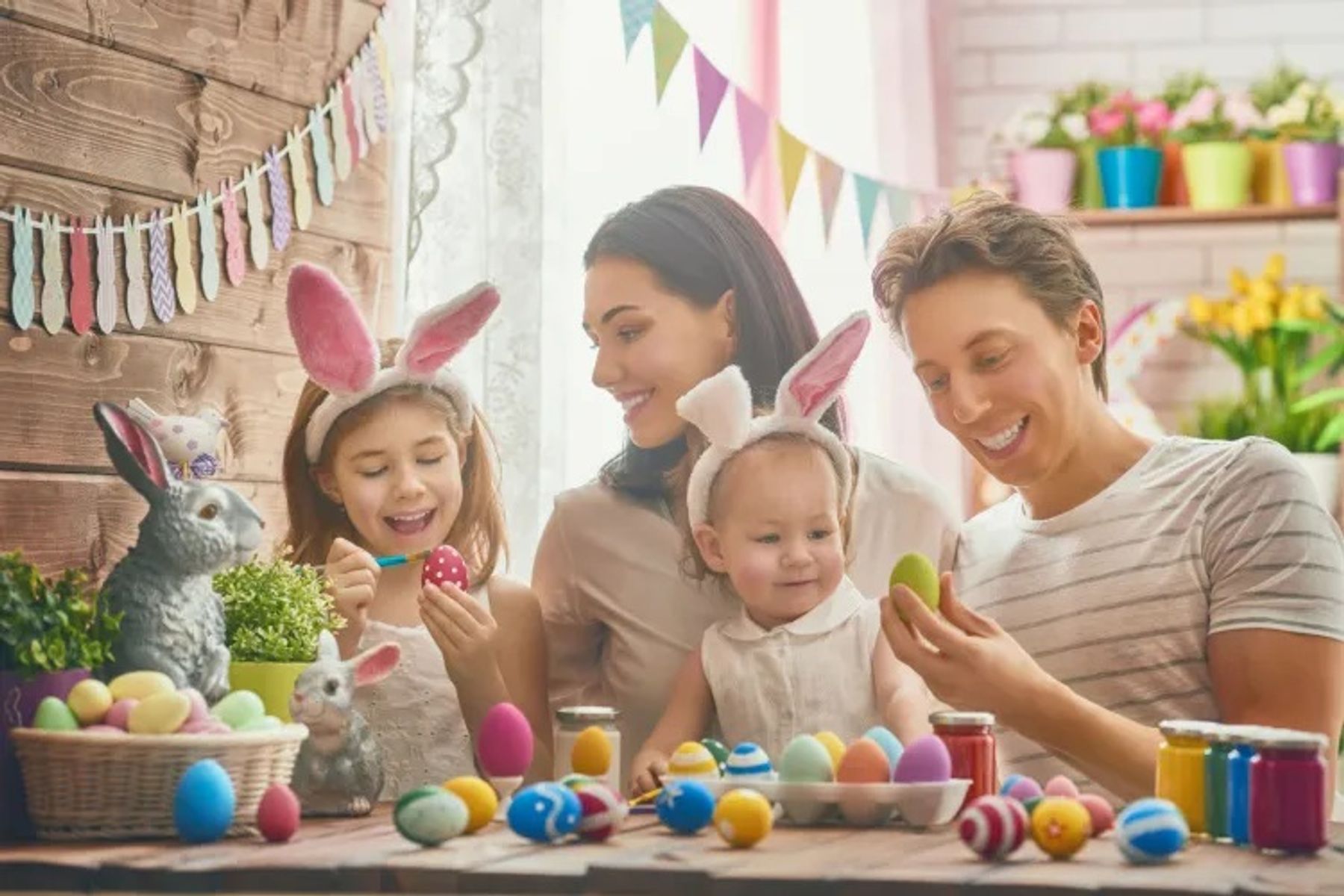 Eat, Entertain And Enjoy Time Together at Easter