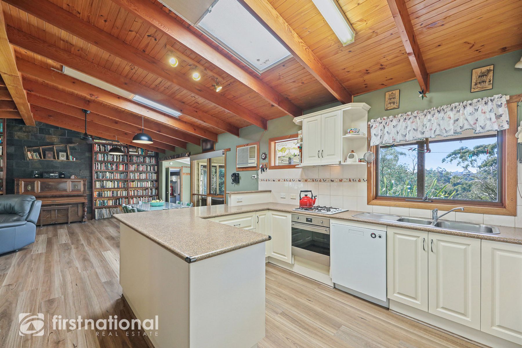 41 Gibson Road, Warragul, VIC 3820, Warragul - Thumbnail 6