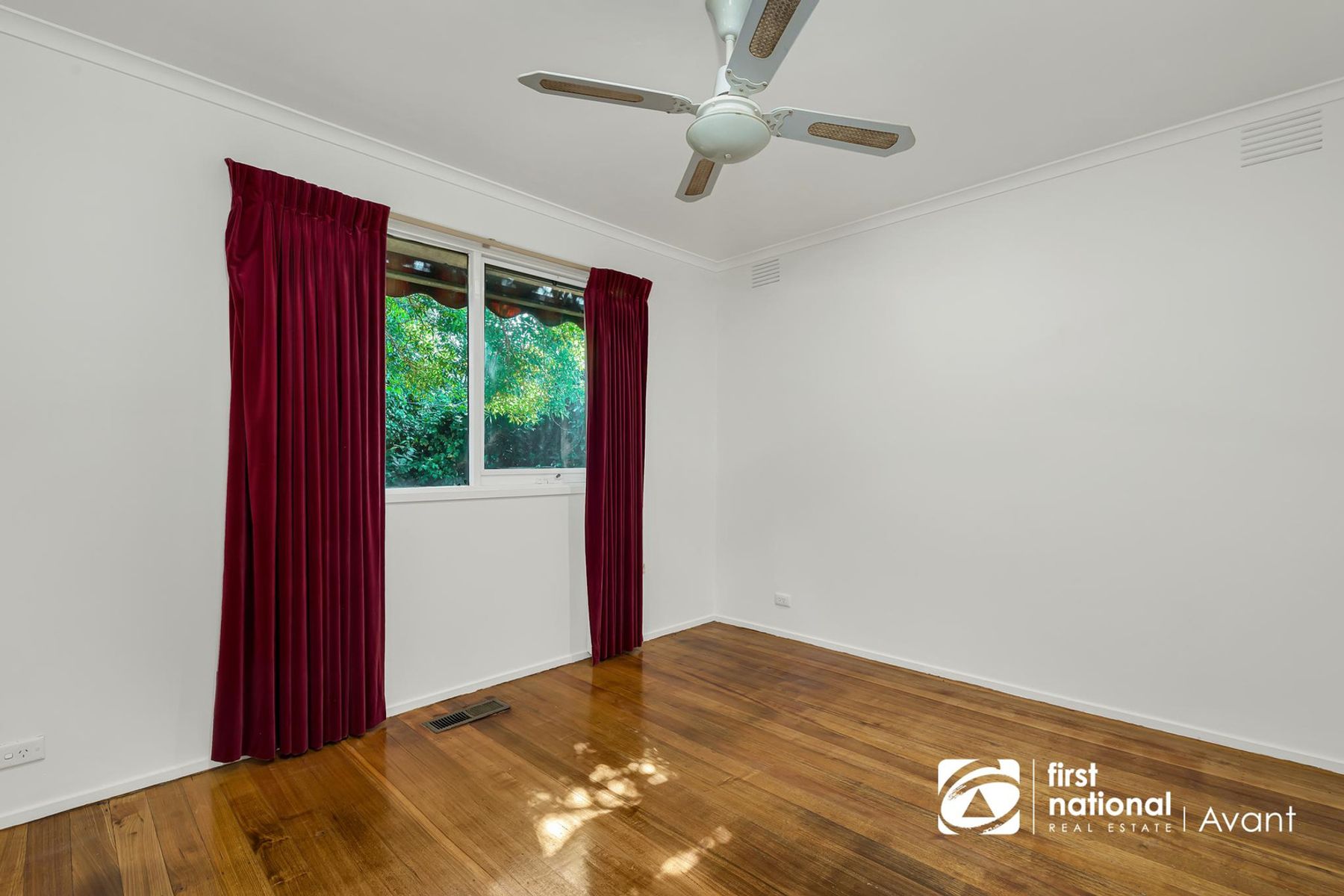 16 Gainsborough Street, Doncaster East VIC 3109, Doncaster East - Thumbnail 7