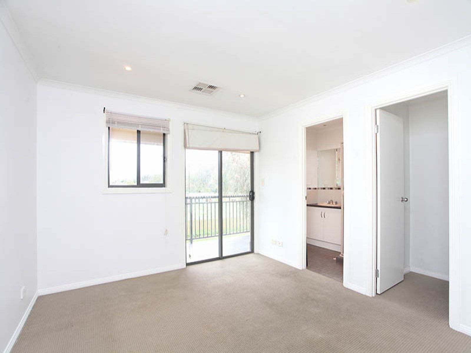 32 South Terrace, Salisbury, SA 5108, Salisbury - Thumbnail 5