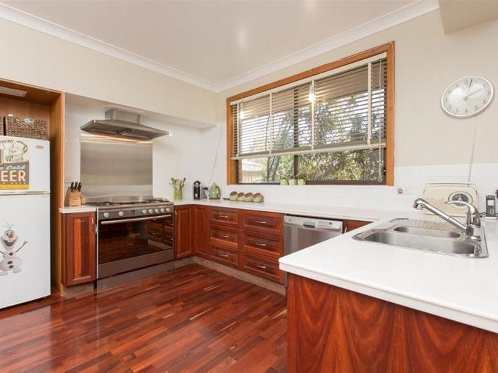 244 Cureton Avenue, Nichols Point - Thumbnail 4