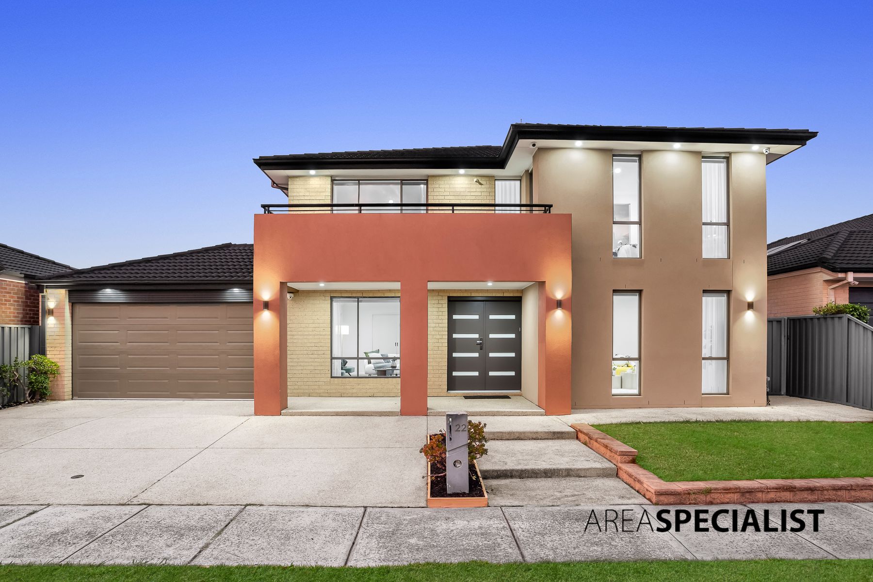 22 Waltzing Drive, Lynbrook, Lynbrook - Thumbnail 3