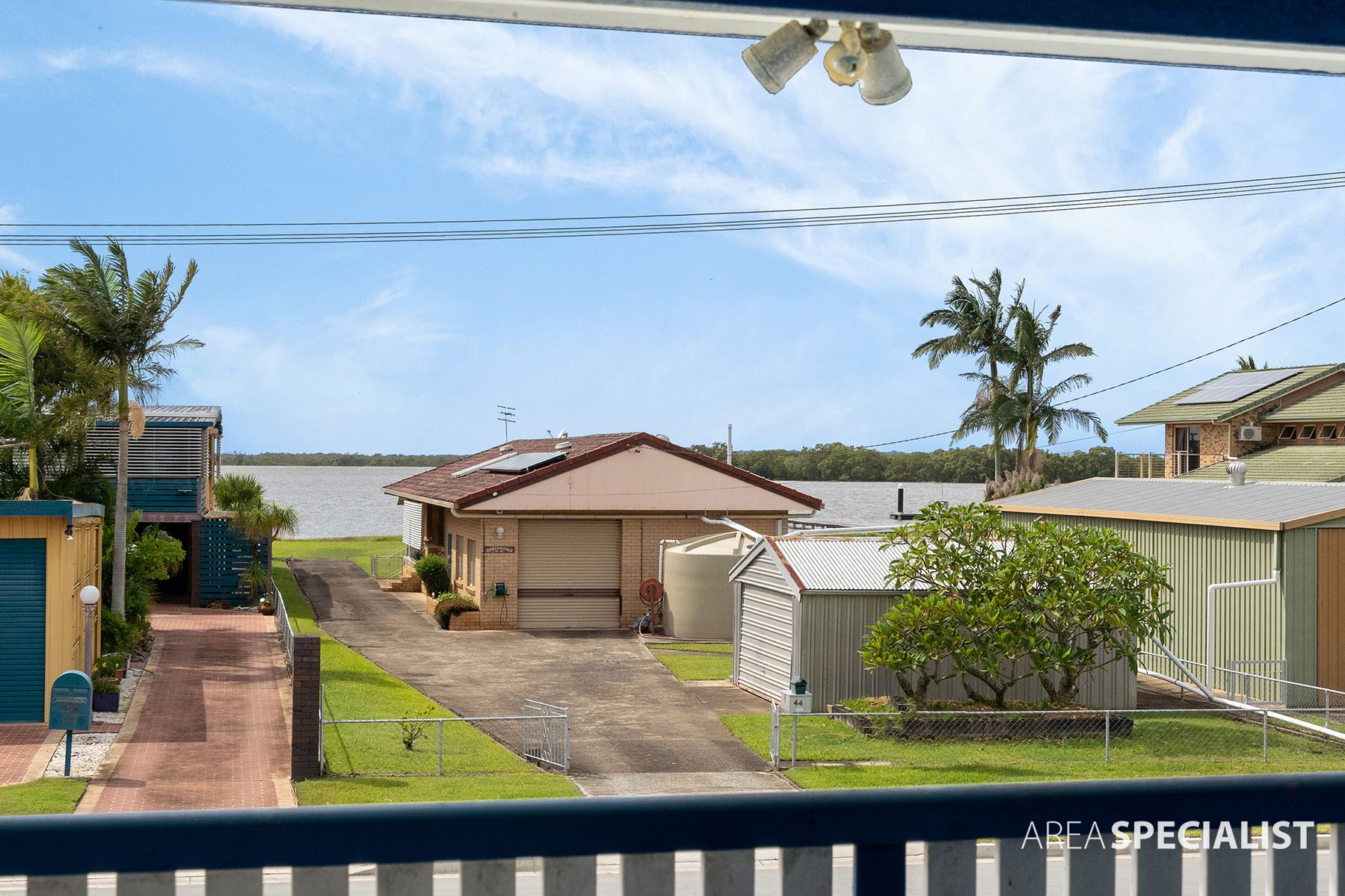 39 Warana Avenue, Steiglitz, QLD 4207, Steiglitz - Thumbnail 5