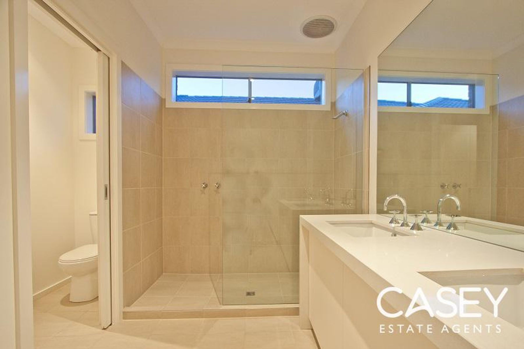 4 Kindred Avenue, Cranbourne North - Thumbnail 6