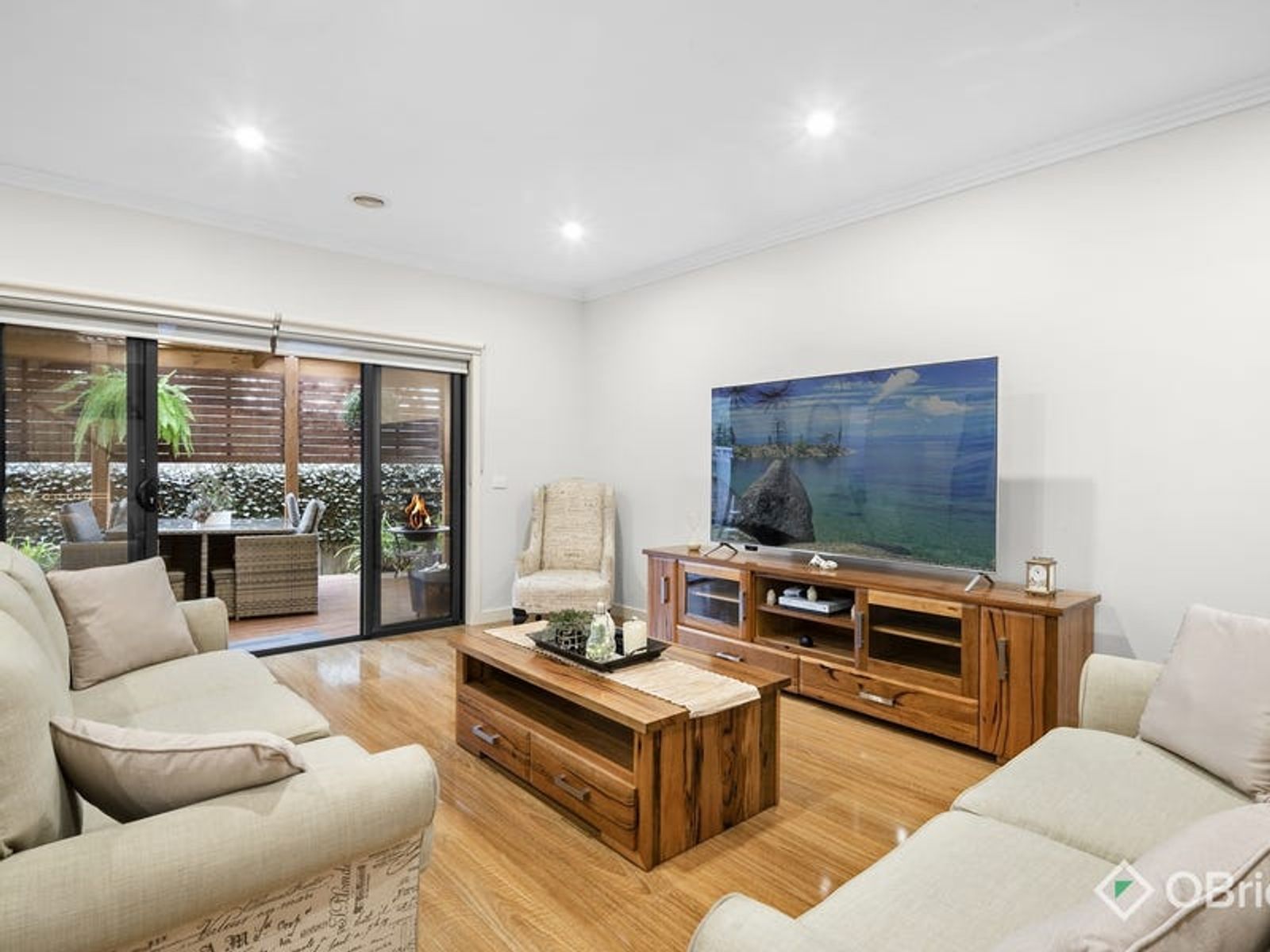 12/122 Kennington Park Drive, Endeavour Hills, VIC 3802, Endeavour Hills - Thumbnail 2