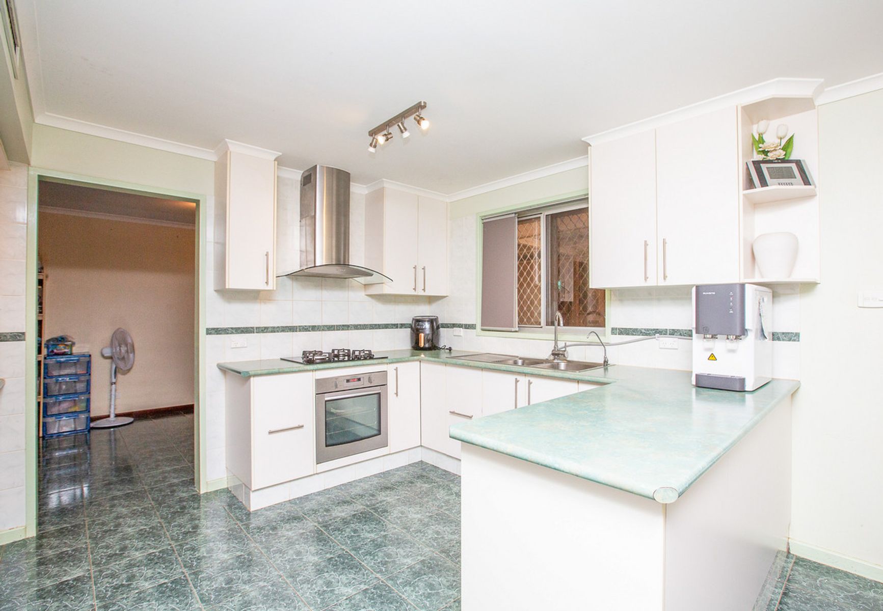 7 Bullara Place, South Hedland WA 6722, South Hedland - Thumbnail 4