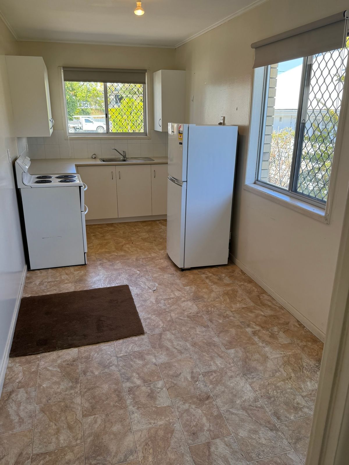 6/13 Gibbon Street, East Ipswich, QLD 4305, East Ipswich - Thumbnail 2