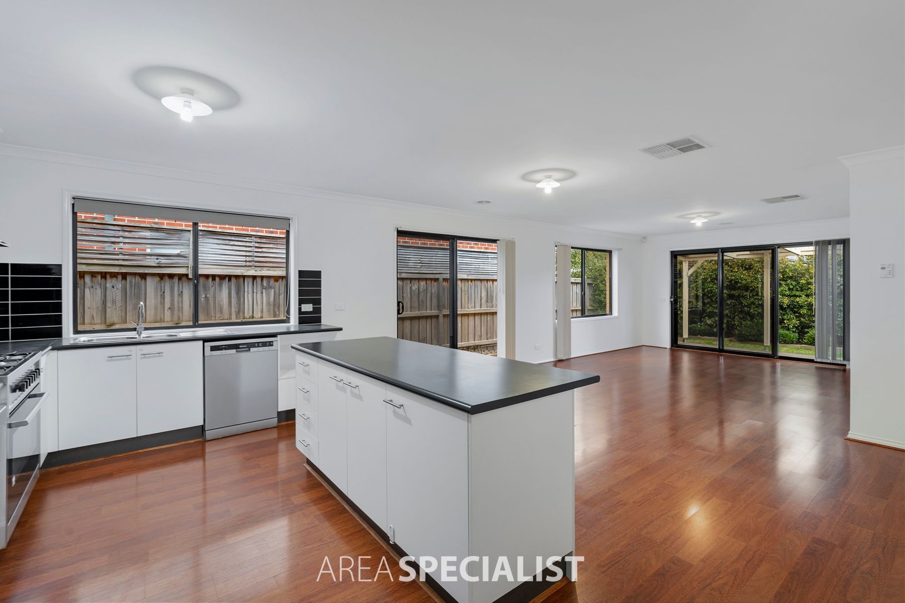 41 George Frederick Road, Cranbourne West, VIC 3977, Cranbourne West - Thumbnail 5