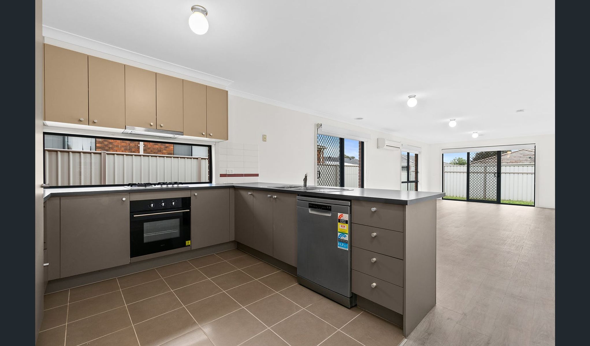 298 Clarkes Road, Brookfield VIC 3338, Brookfield - Thumbnail 3