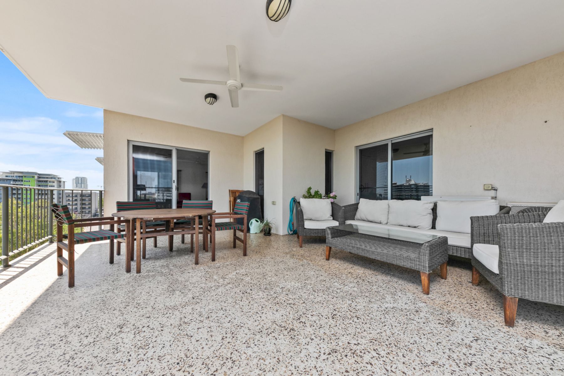 15/148 Smith Street, Larrakeyah NT 0820, Larrakeyah - Thumbnail 2