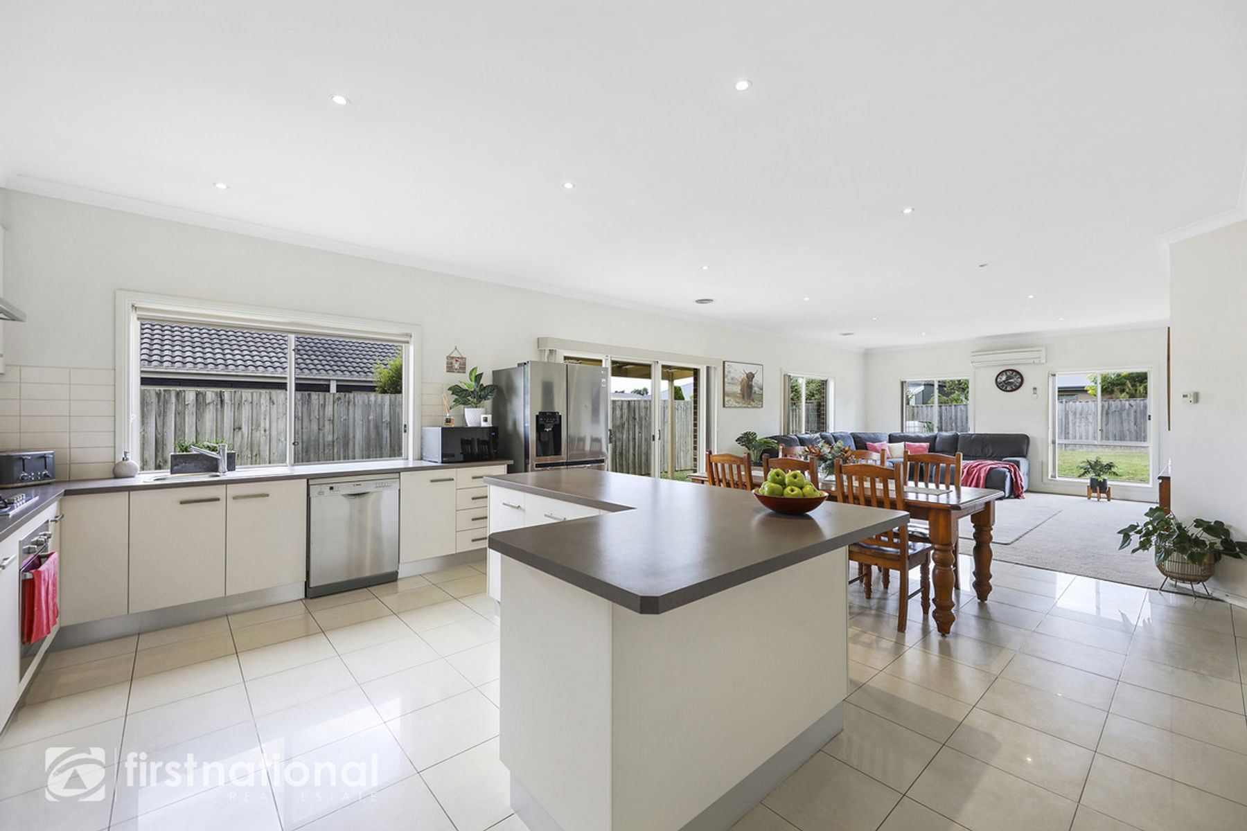 44 Davey Drive, Trafalgar, VIC 3824, Trafalgar - Thumbnail 2