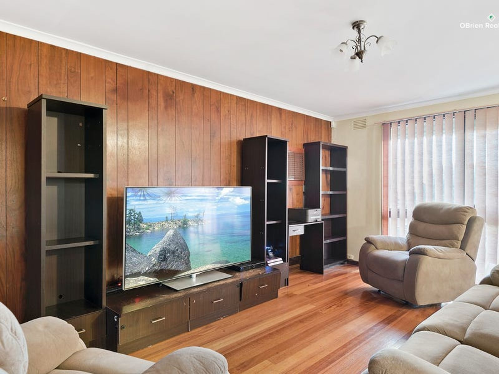 69 Aldridge Street, Endeavour Hills, VIC 3802, Endeavour Hills - Thumbnail 2