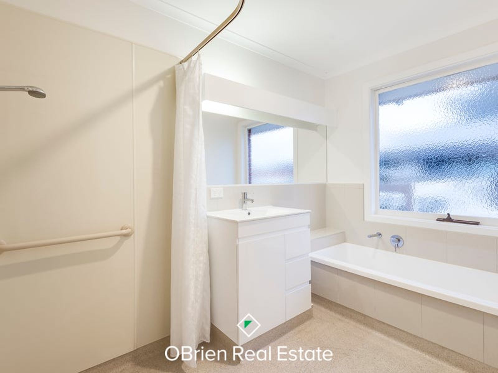 38 James Cook Drive, Endeavour Hills, VIC 3802, Endeavour Hills - Thumbnail 6