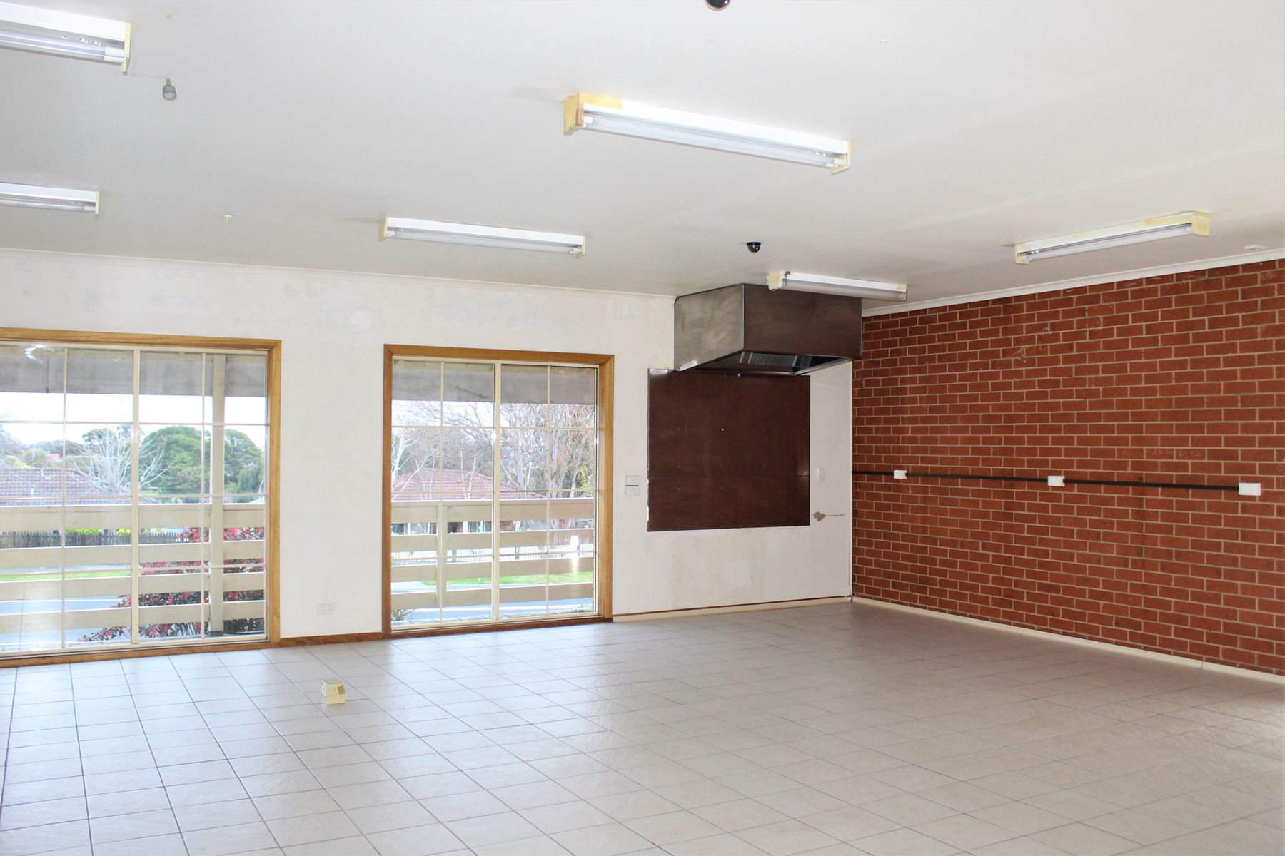 1 Leigh Drive, Pakenham VIC 3810, Pakenham - Thumbnail 6