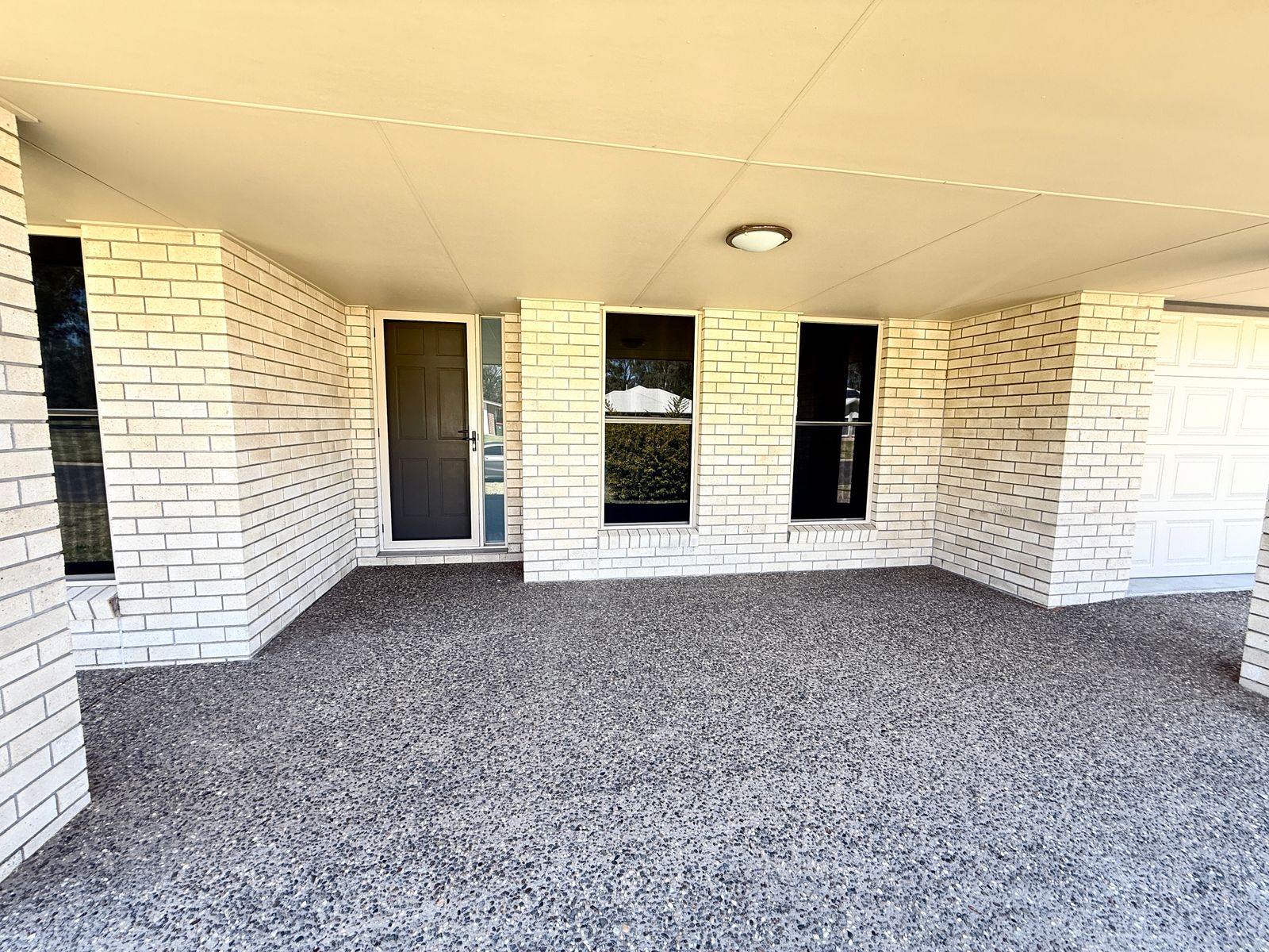 1 Cameron Street, Chinchilla QLD 4413, Chinchilla - Thumbnail 4