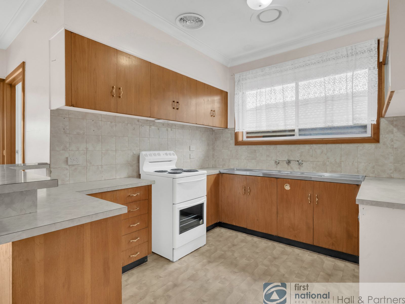 17 Central Avenue, Dandenong North VIC 3175, Dandenong North - Thumbnail 6